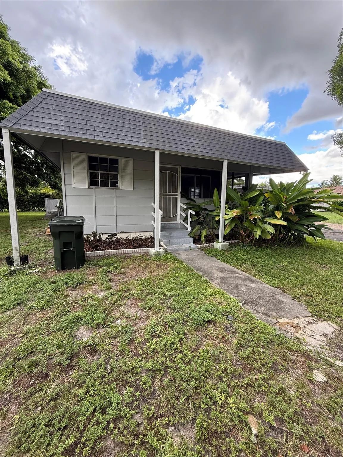 7510 NW 51st Terrace