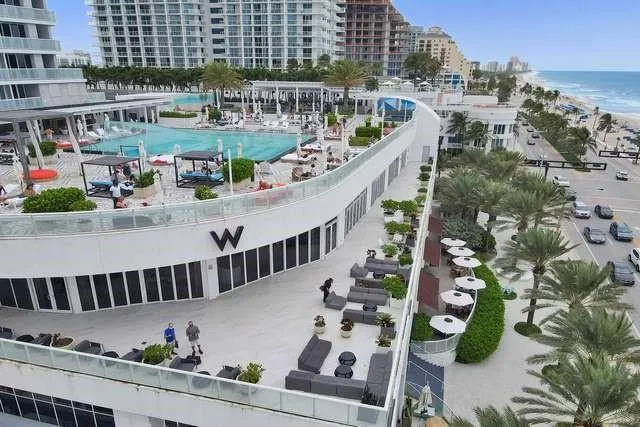 3101 Bayshore, #1806