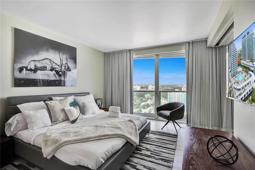 3101 Bayshore, #1806