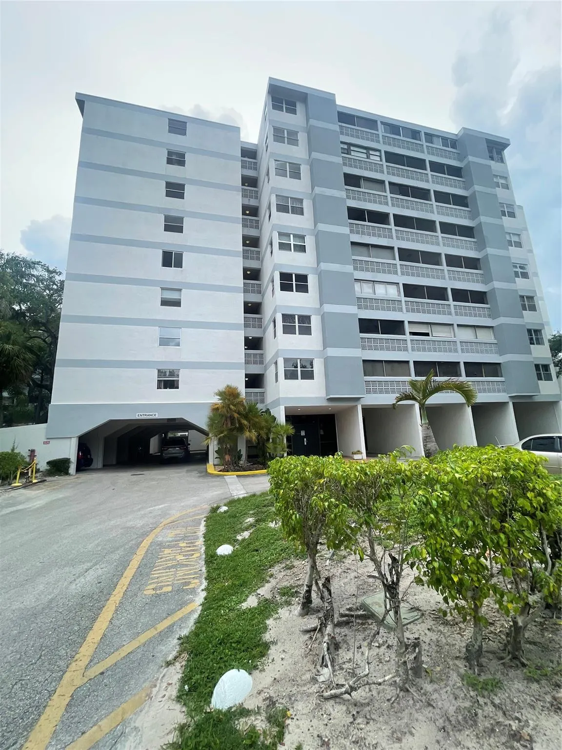 3301 SPANISH MOSS TE, #601