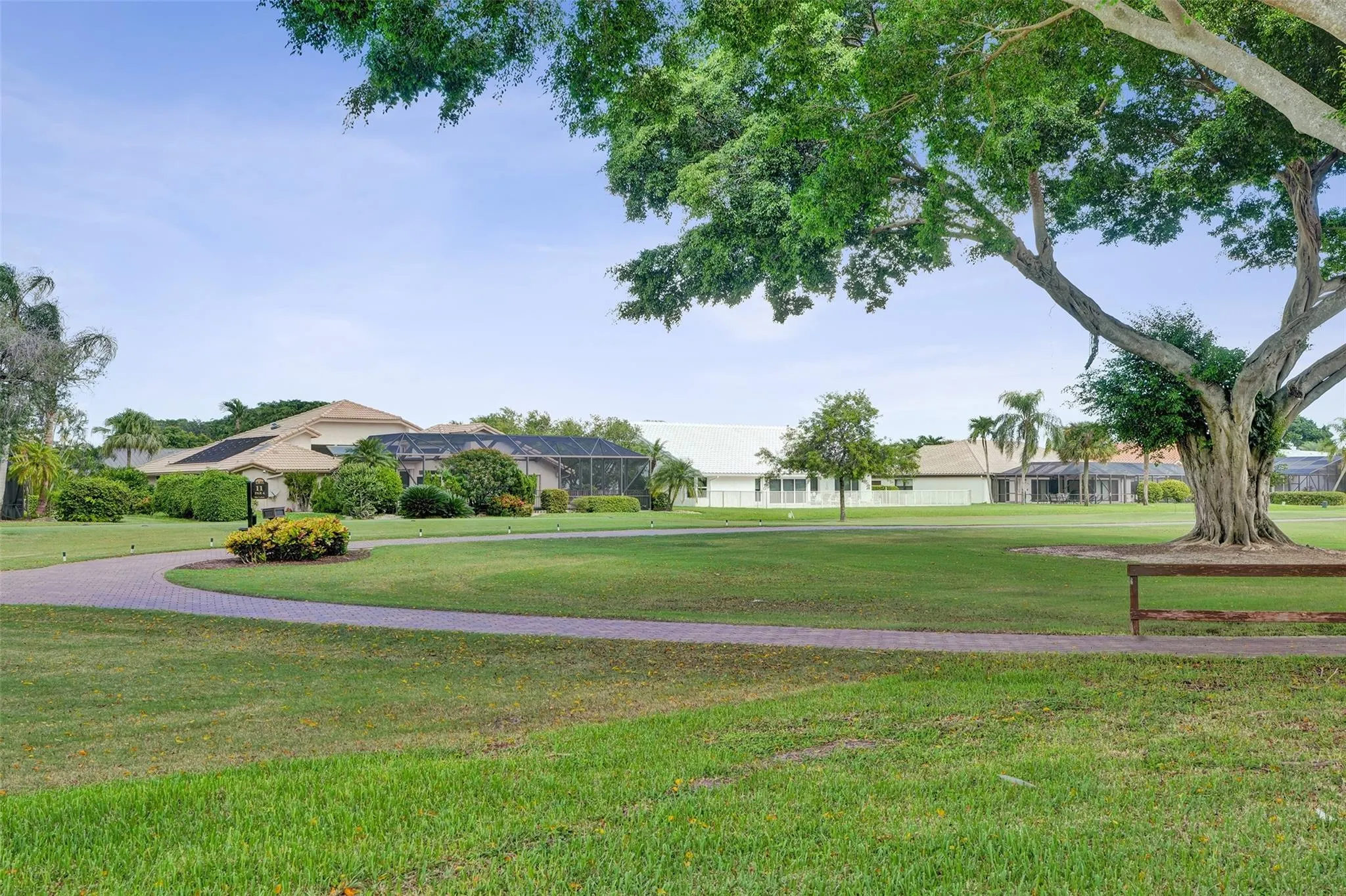 10359 Sunset Bend Dr