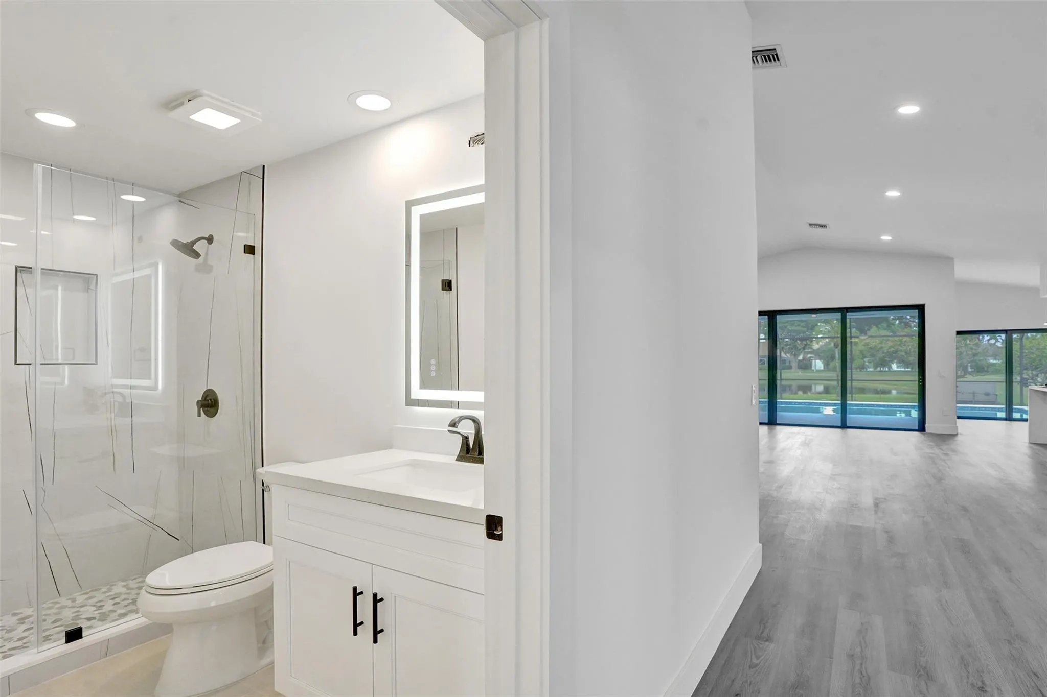 10359 Sunset Bend Dr