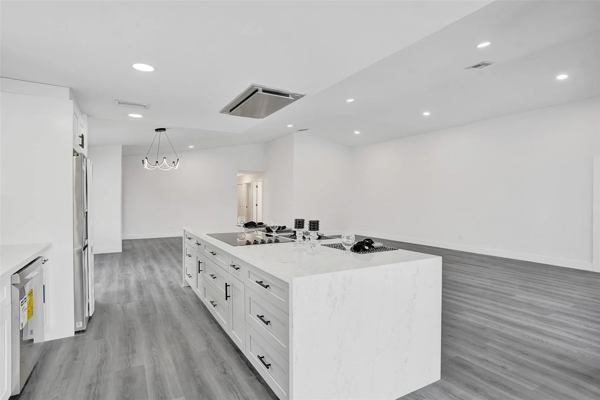 10359 Sunset Bend Dr