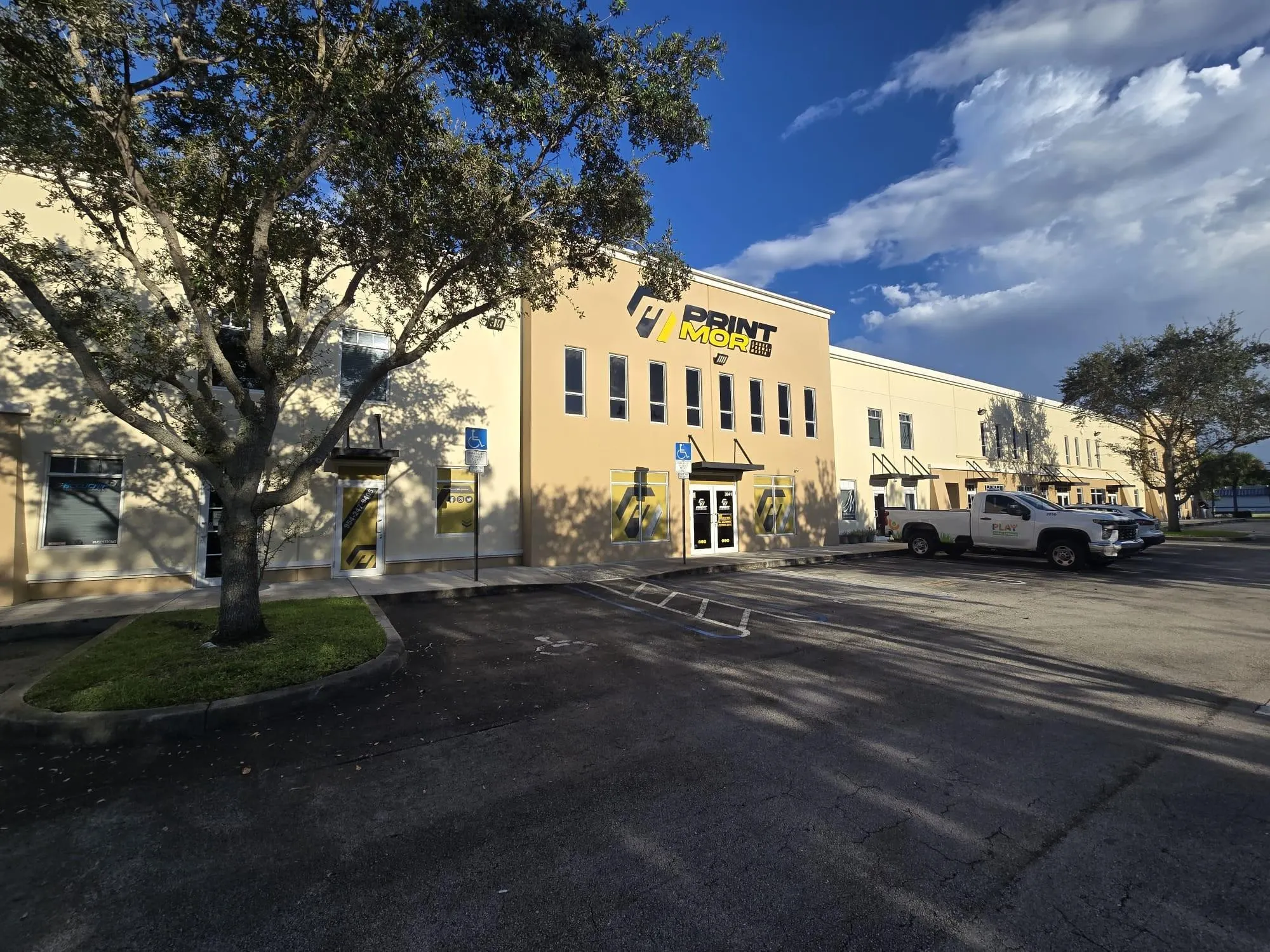 3941 NW 126th Ave, #3941/39433945
