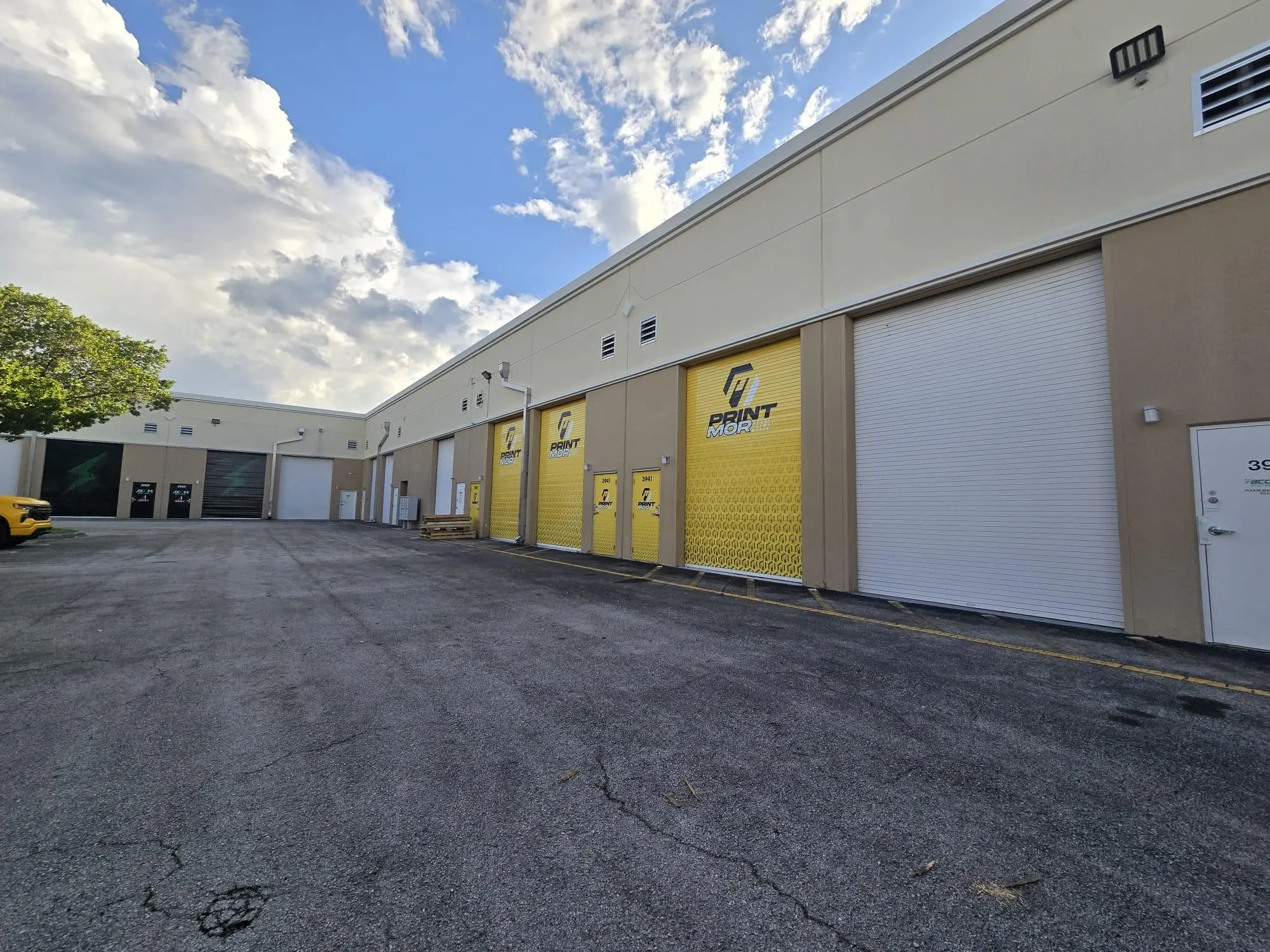 3941 NW 126th Ave, #3941/39433945