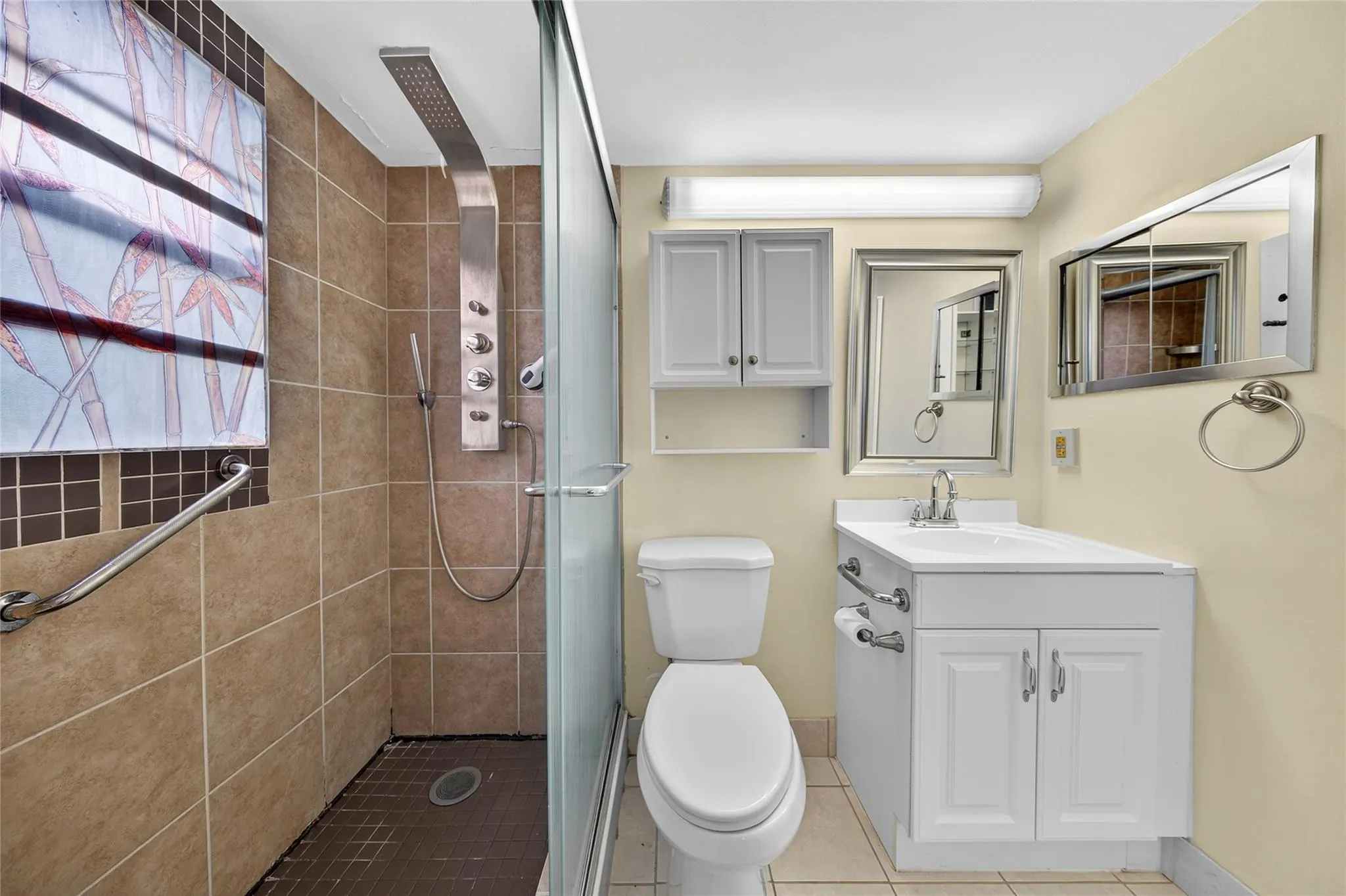 125 Newport I, #125