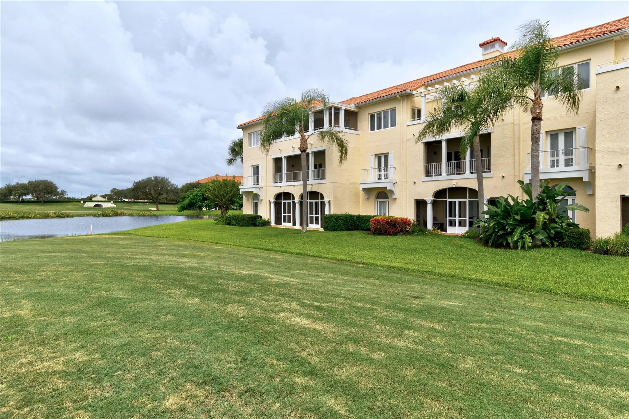 5045 Harmony Cir, #205