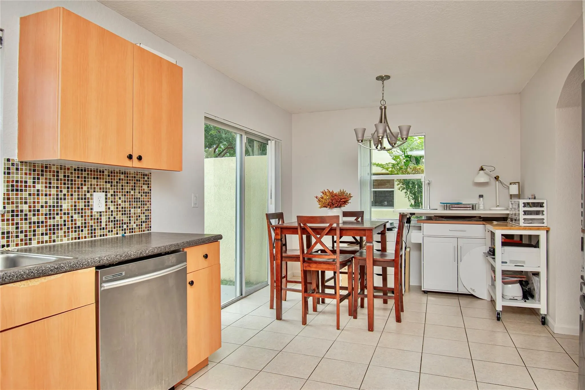 1055 Imperial Lake Rd