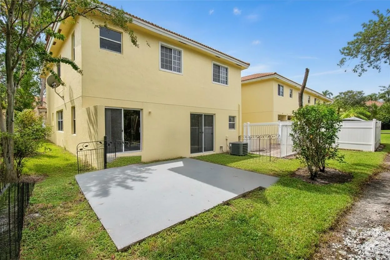 1055 Imperial Lake Rd