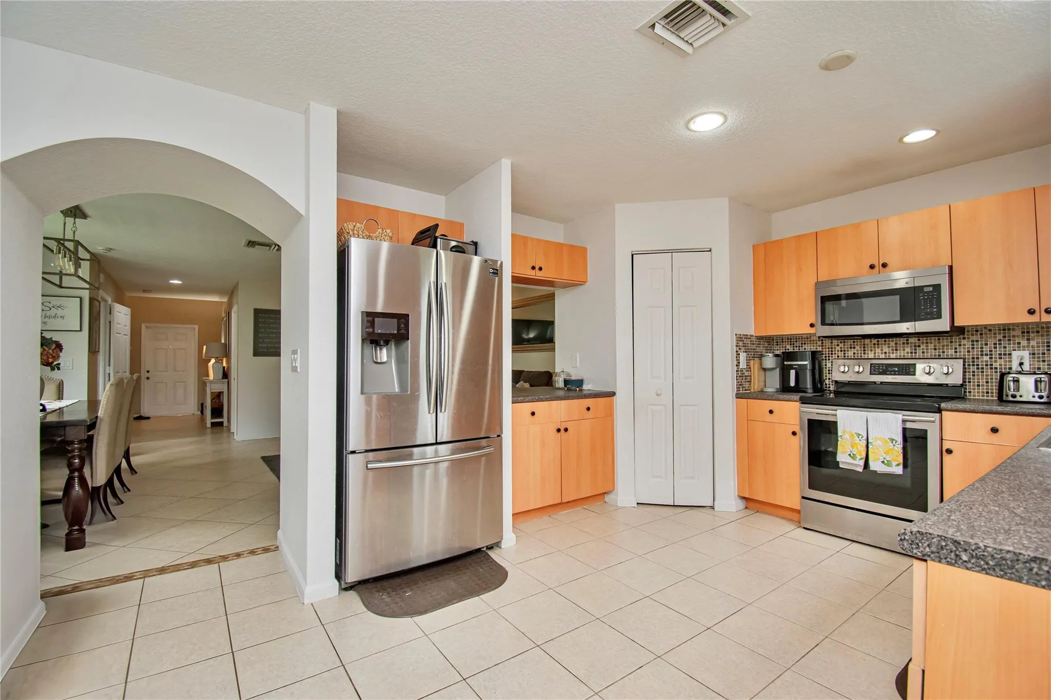 1055 Imperial Lake Rd