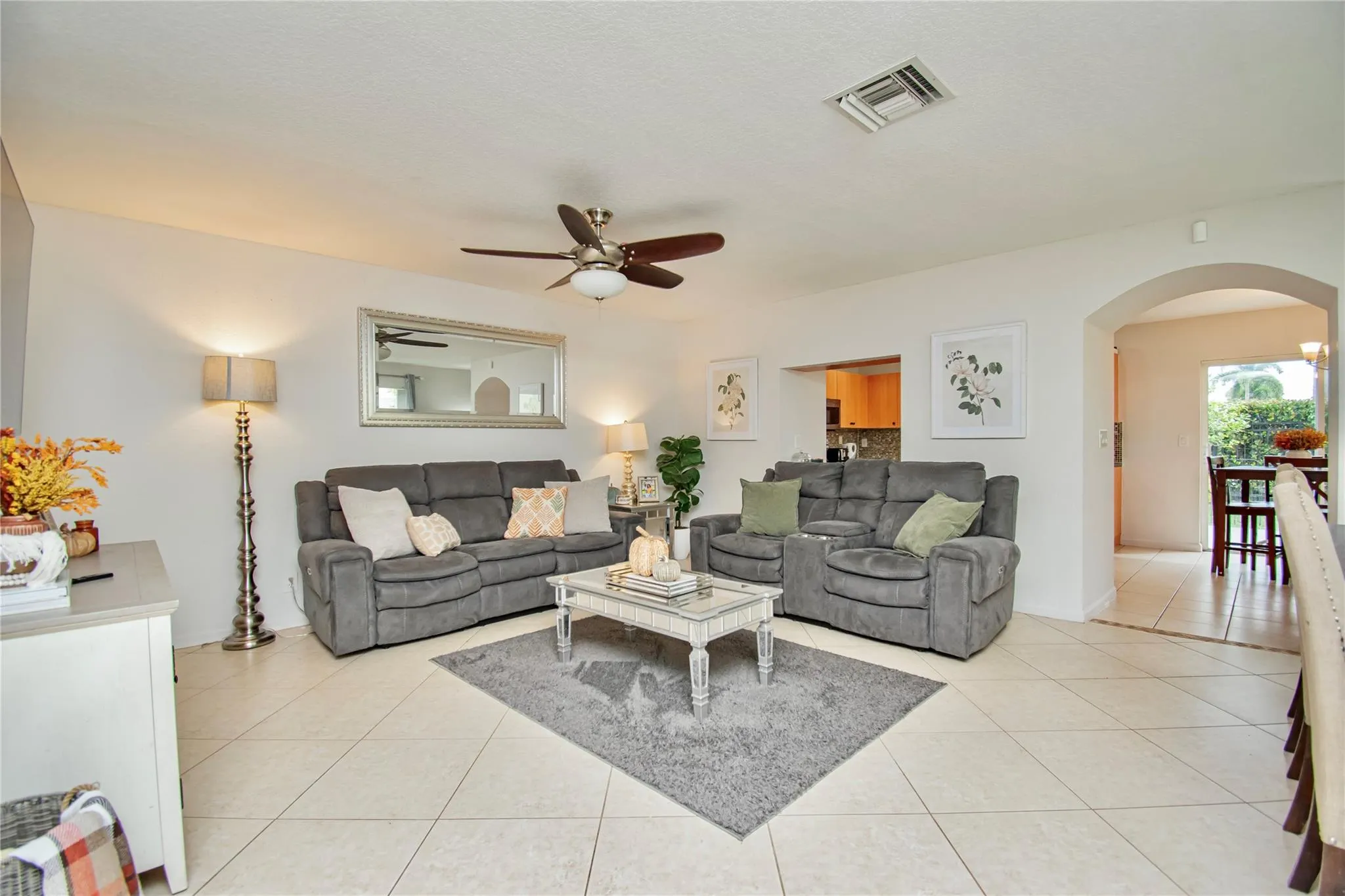 1055 Imperial Lake Rd
