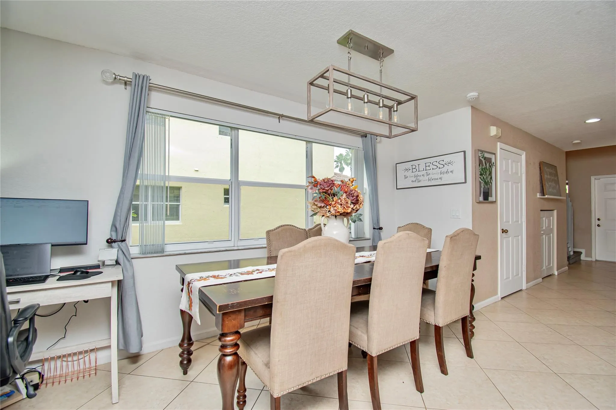 1055 Imperial Lake Rd
