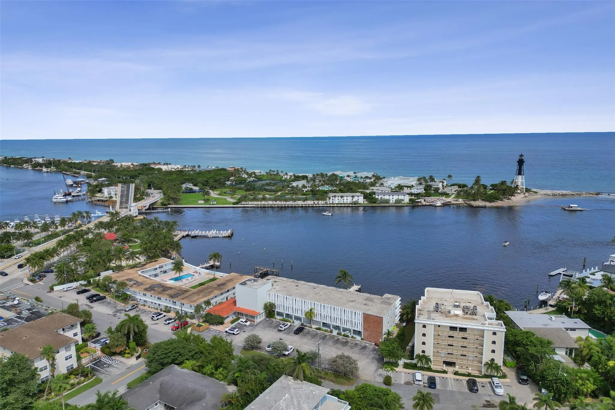 2508 Bay Dr, #303
