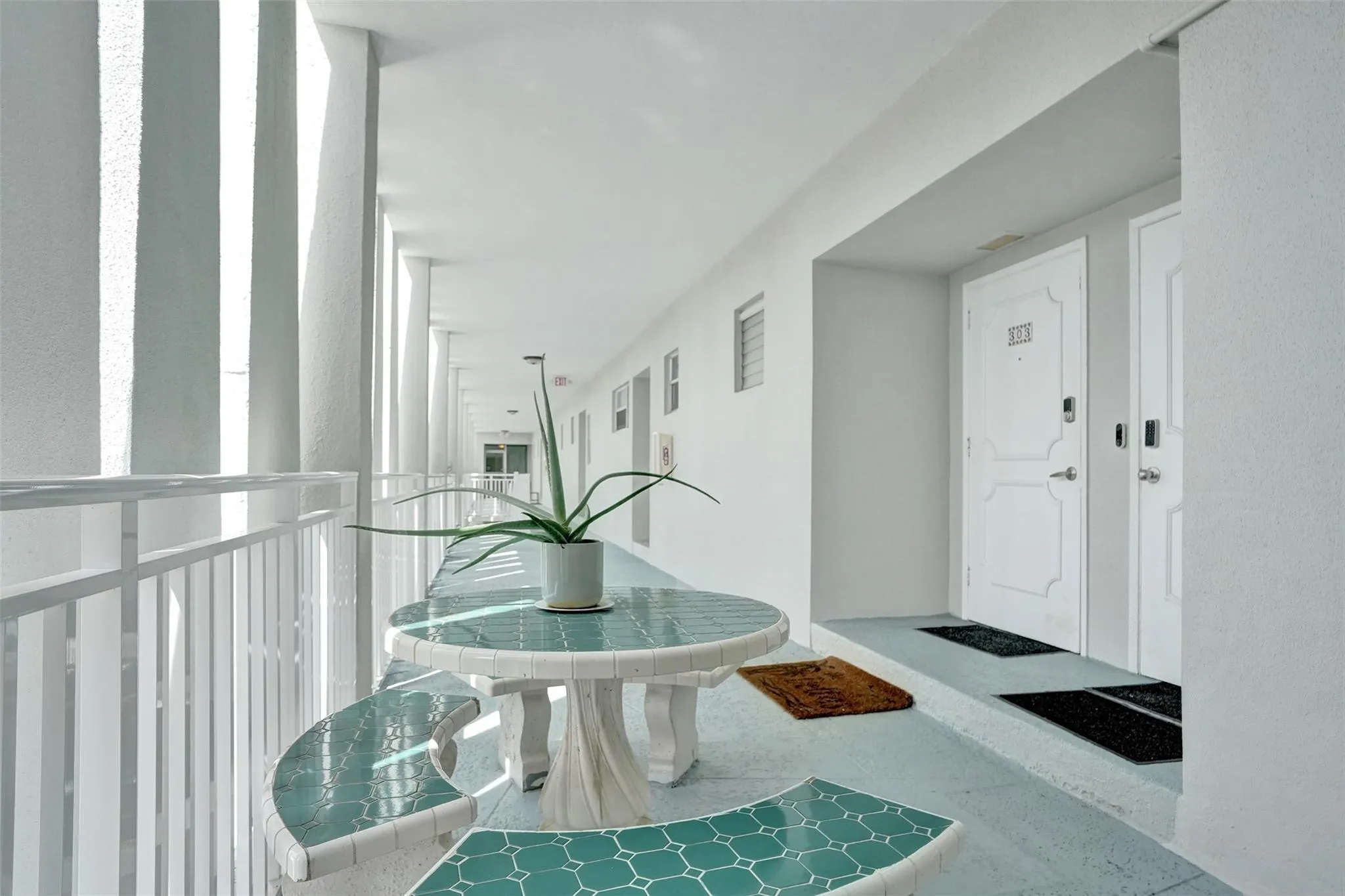 2508 Bay Dr, #303