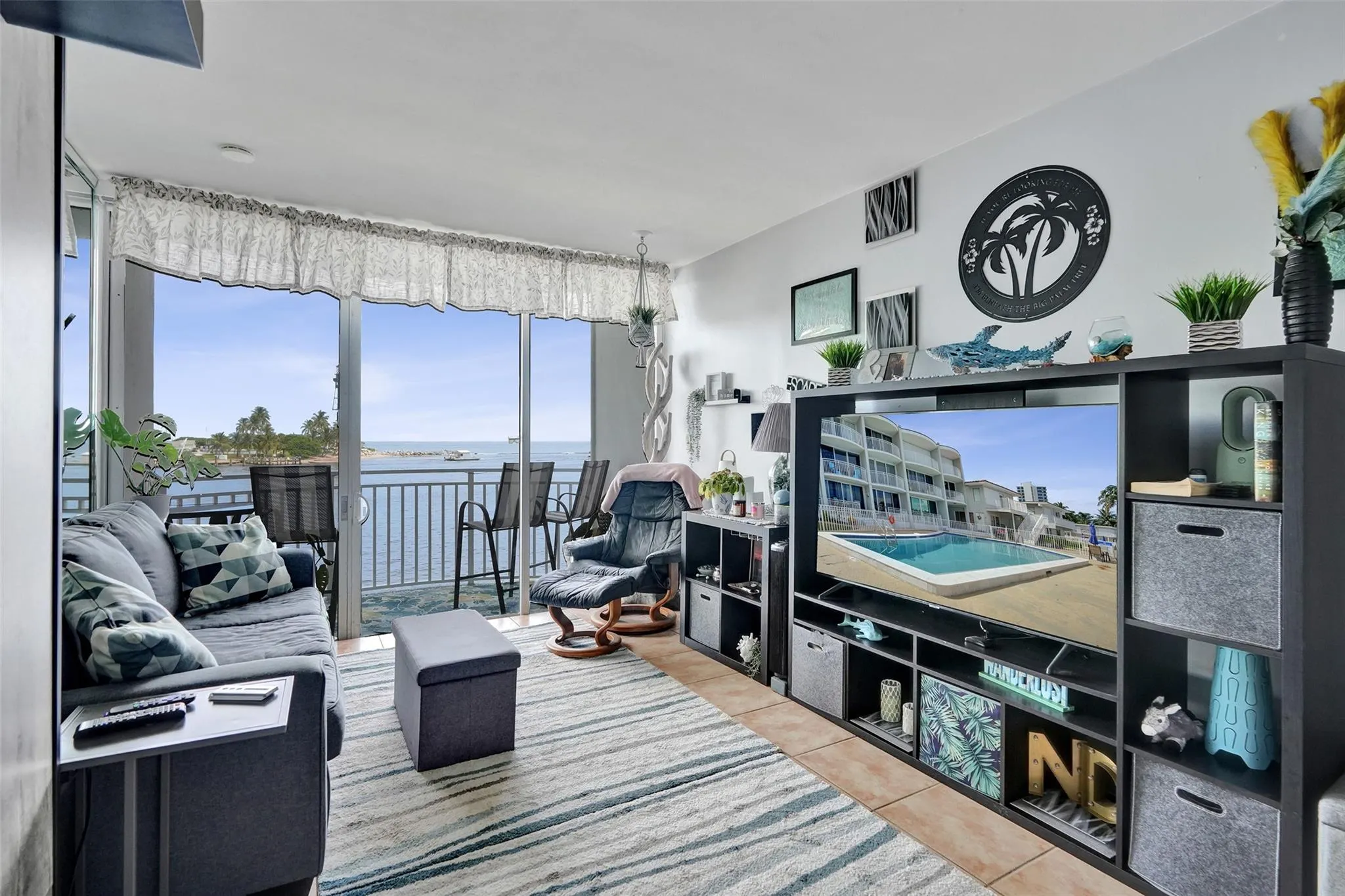 2508 Bay Dr, #303