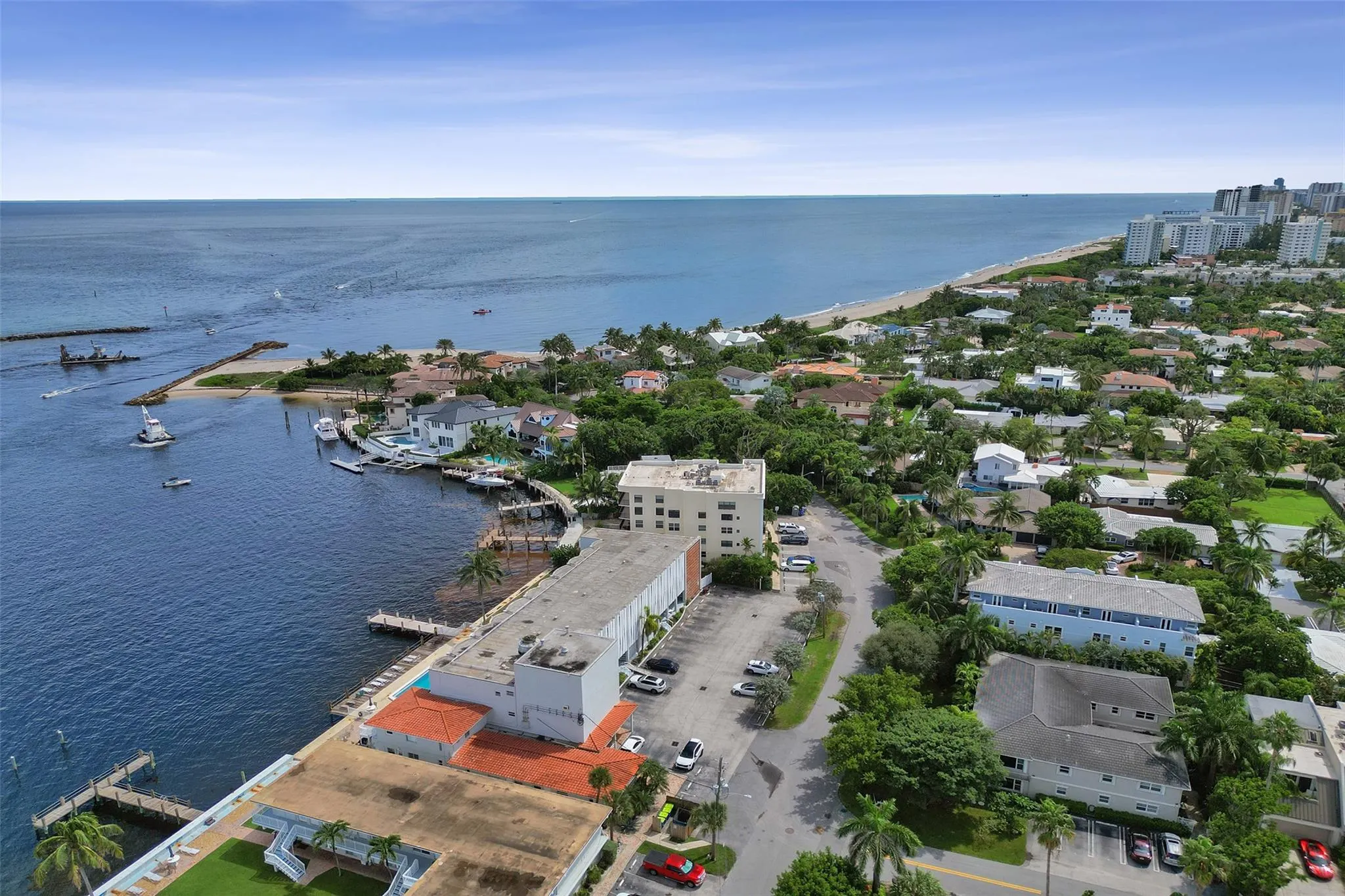 2508 Bay Dr, #303