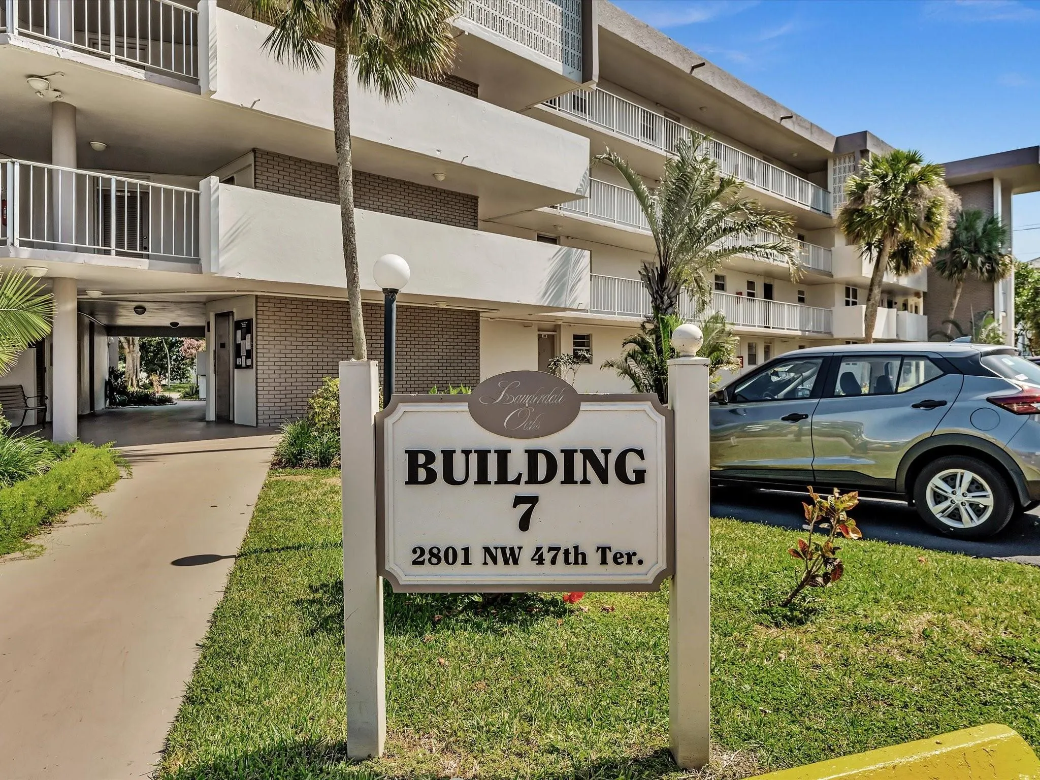 2801 NW 47th Ter, #106