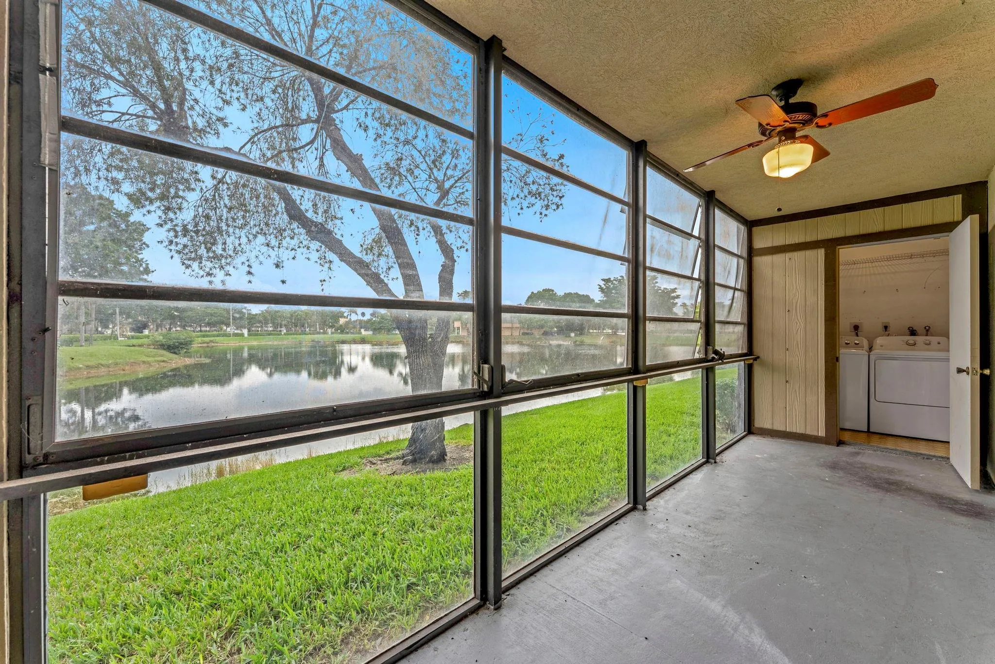 9947 N Belfort Cir, #114