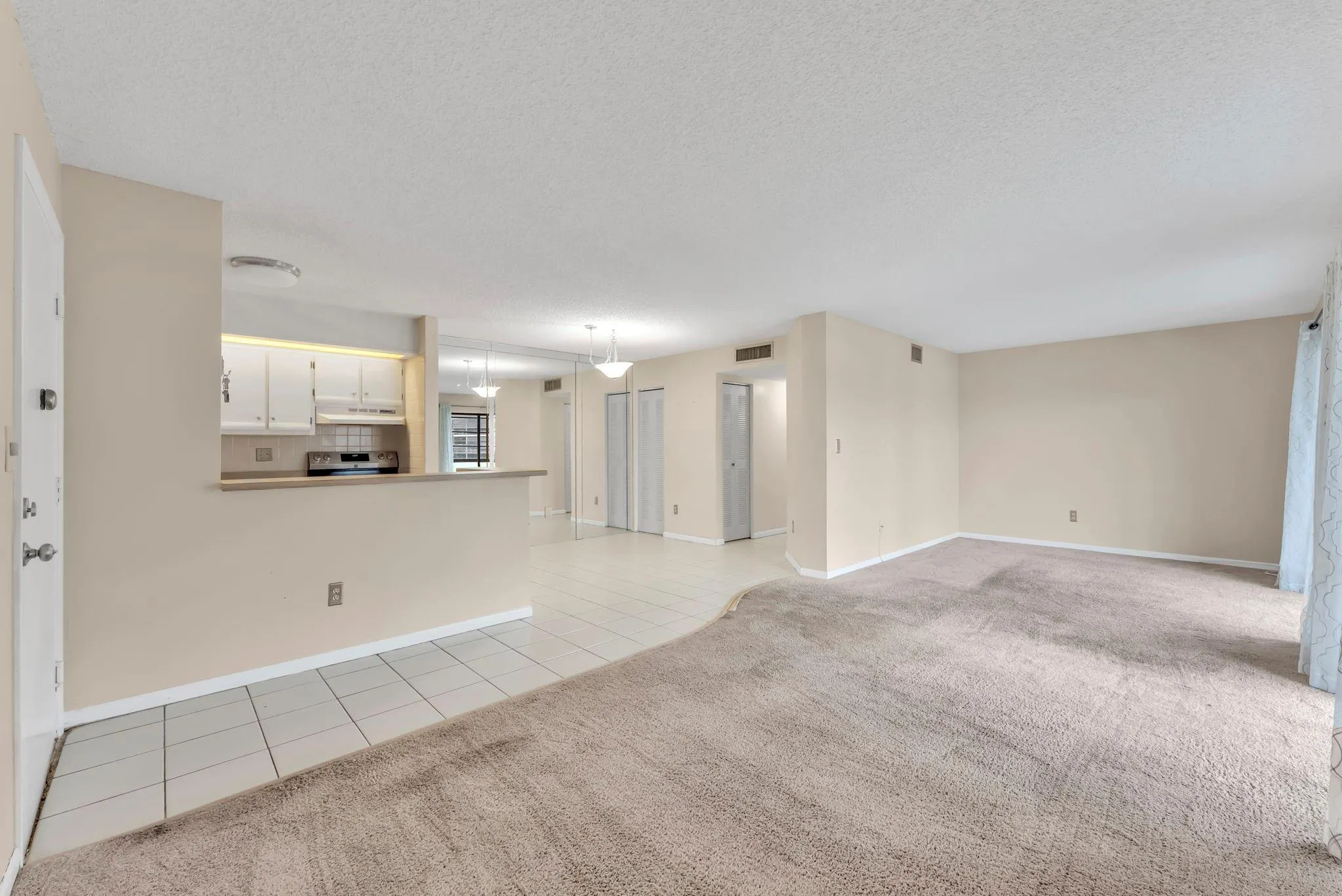 9947 N Belfort Cir, #114