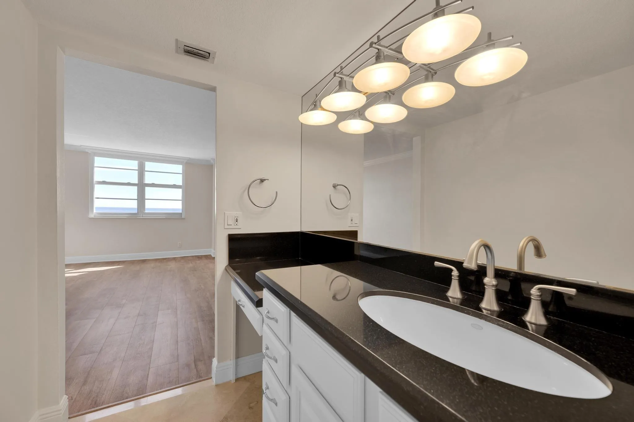 1900 S Ocean Blvd, #6S