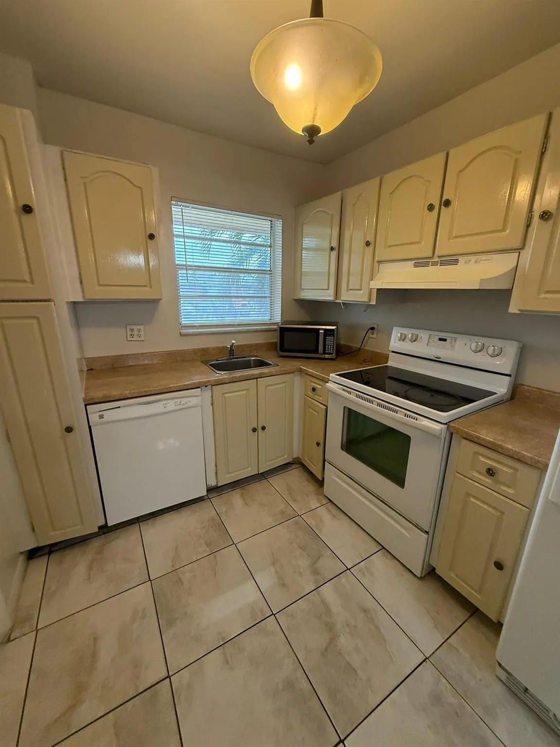 2060 NW 81st Ave, #326