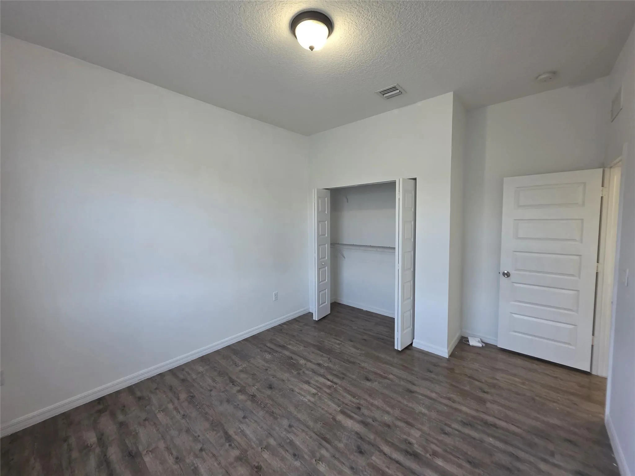 19117 NE 8th Ct