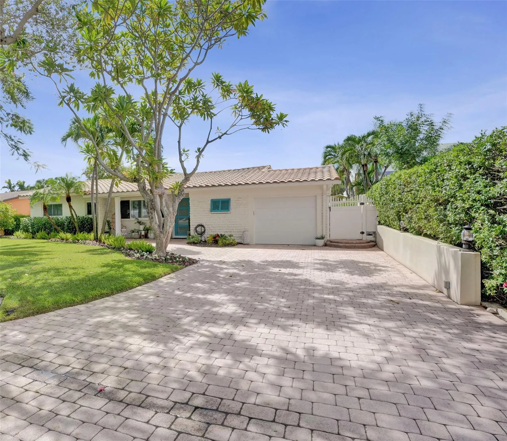 3206 ROBBINS RD