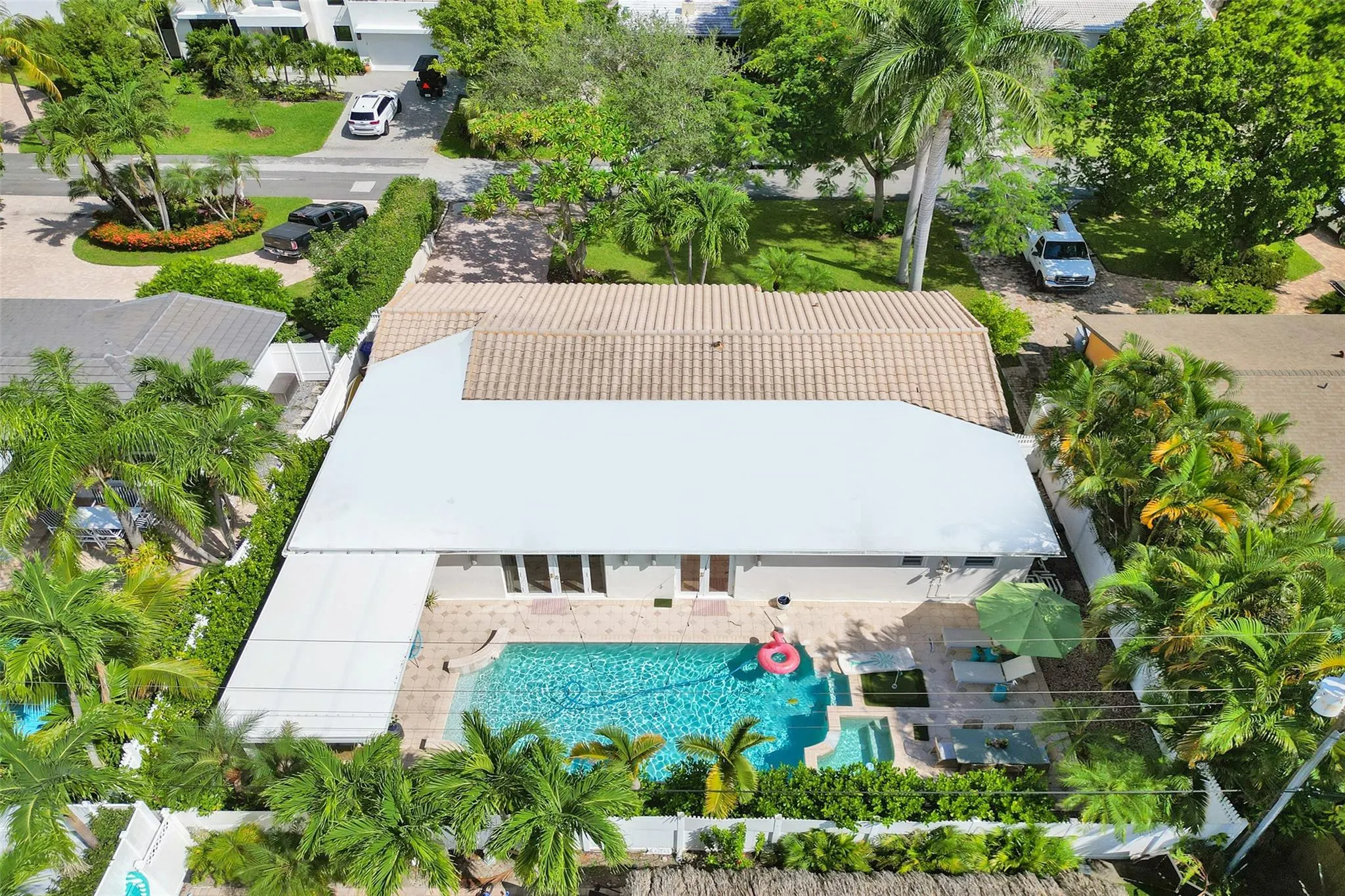 3206 ROBBINS RD
