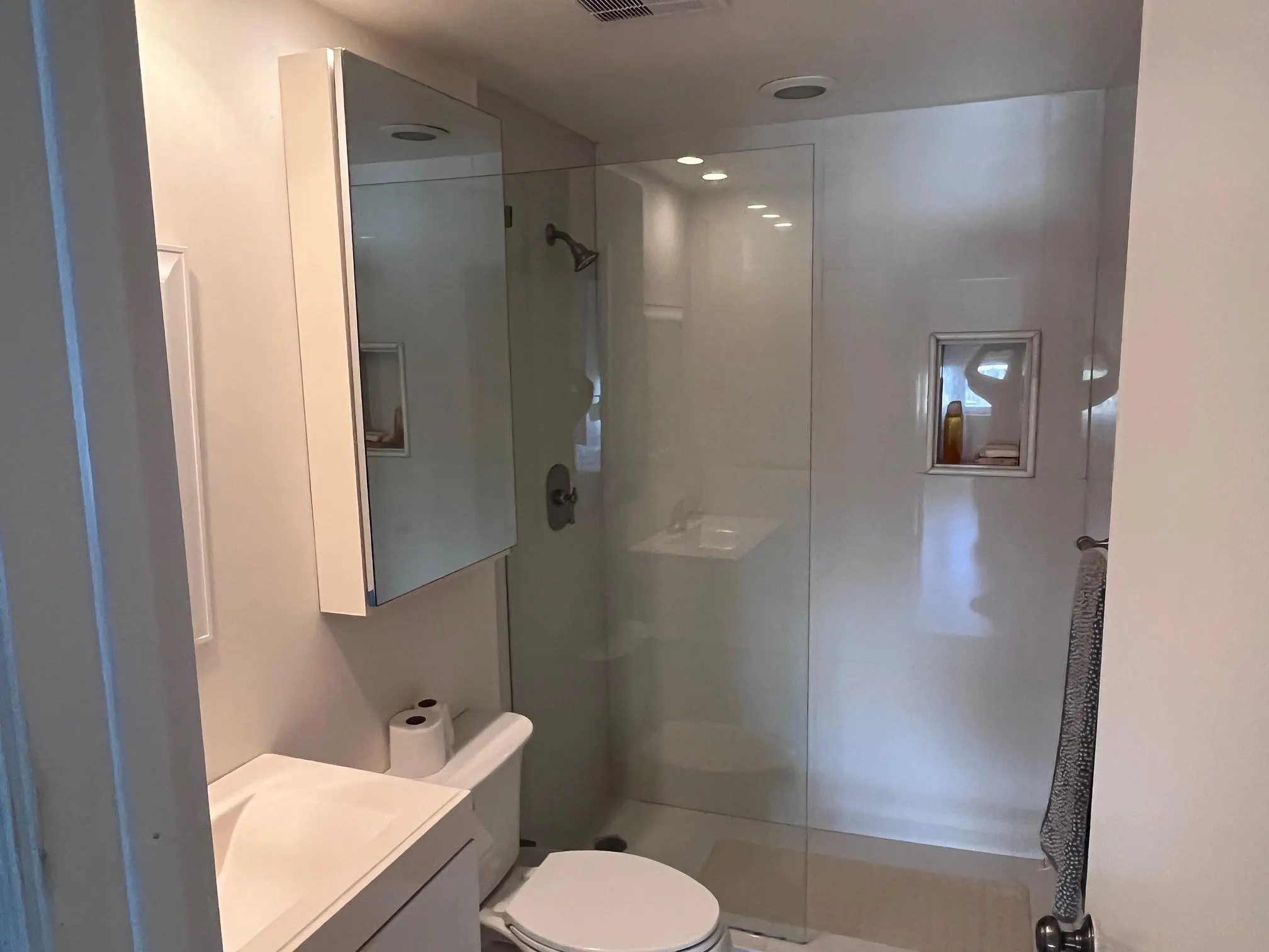 3200 NE 36, #512A