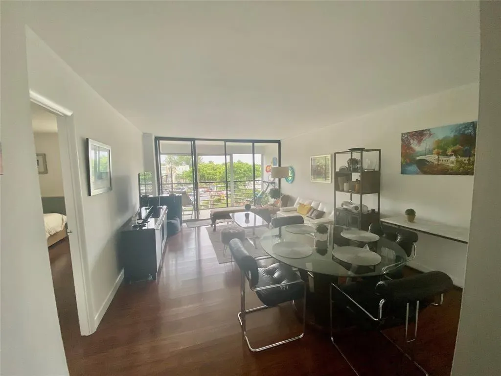 20400 W Country Club Dr, #417