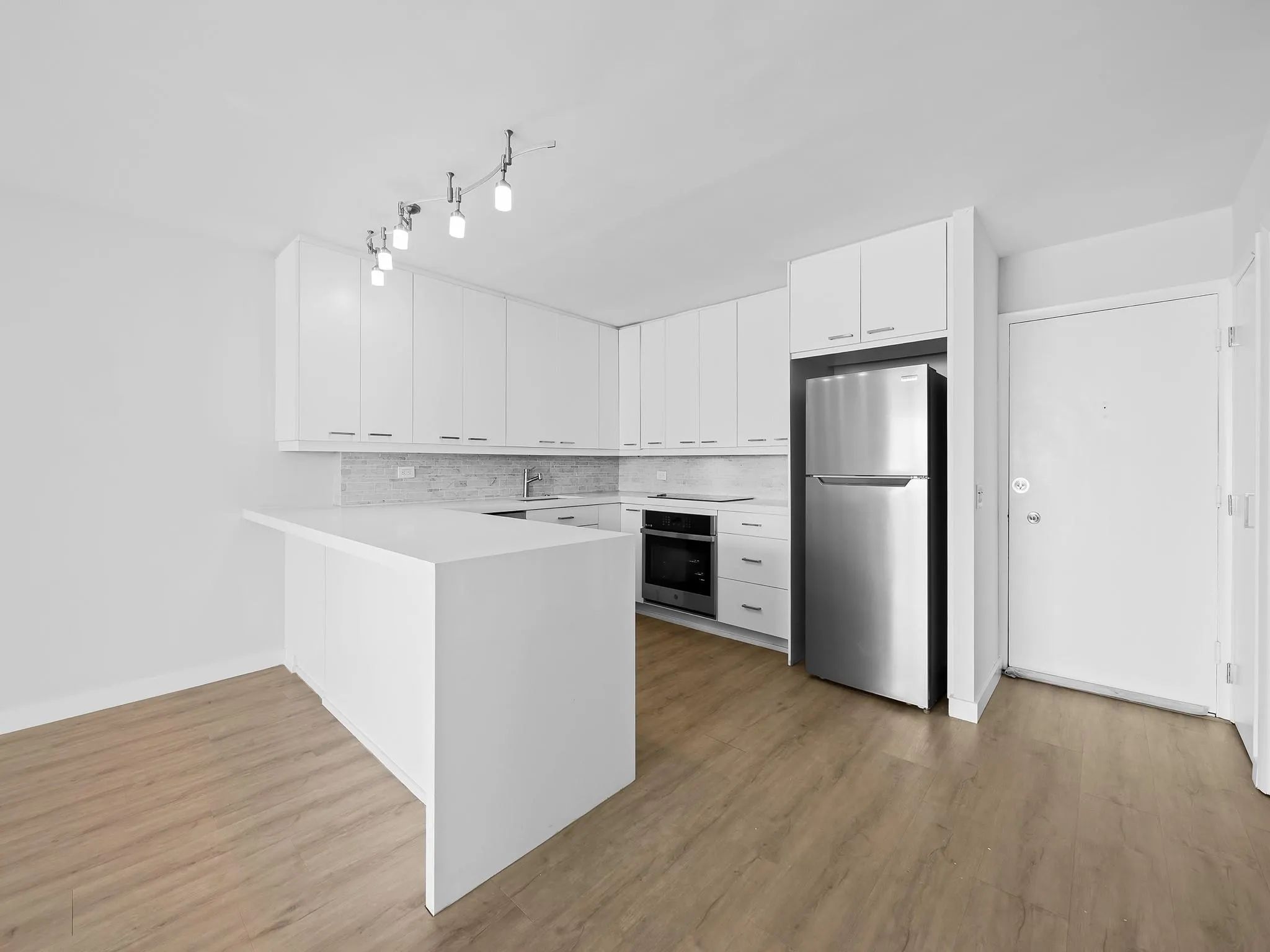 5 Island Ave, #12B