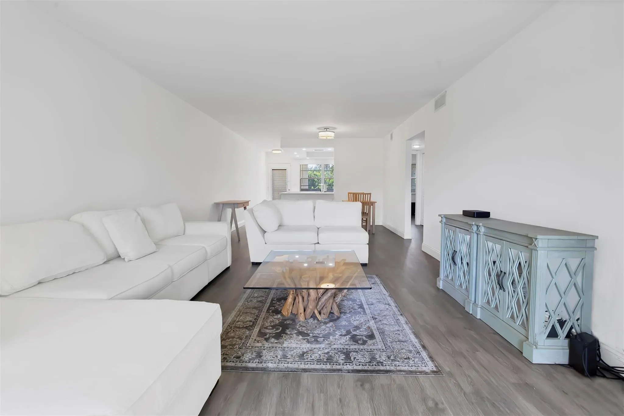 2805 Victoria Way, #F 2