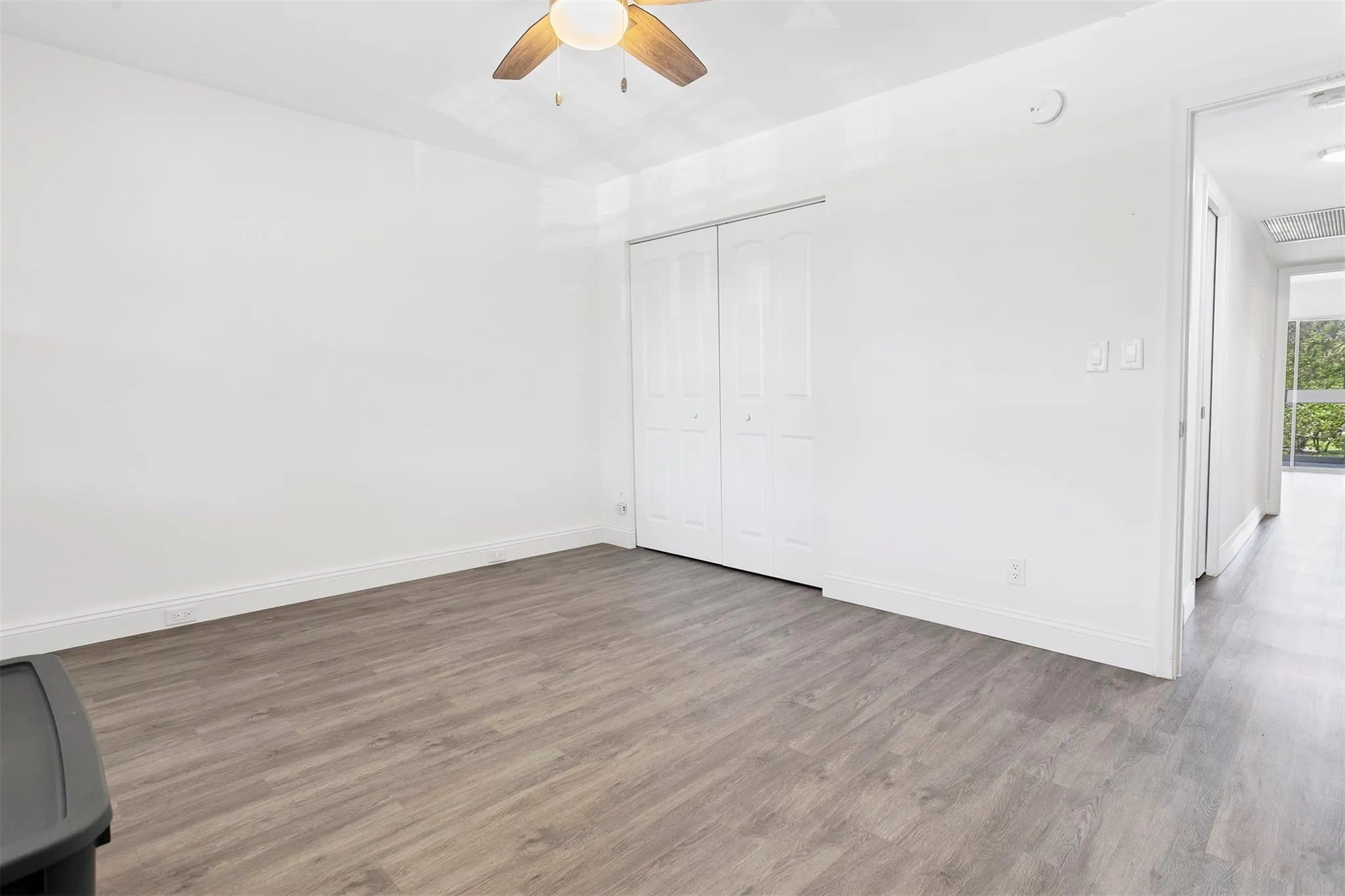 2805 Victoria Way, #F 2
