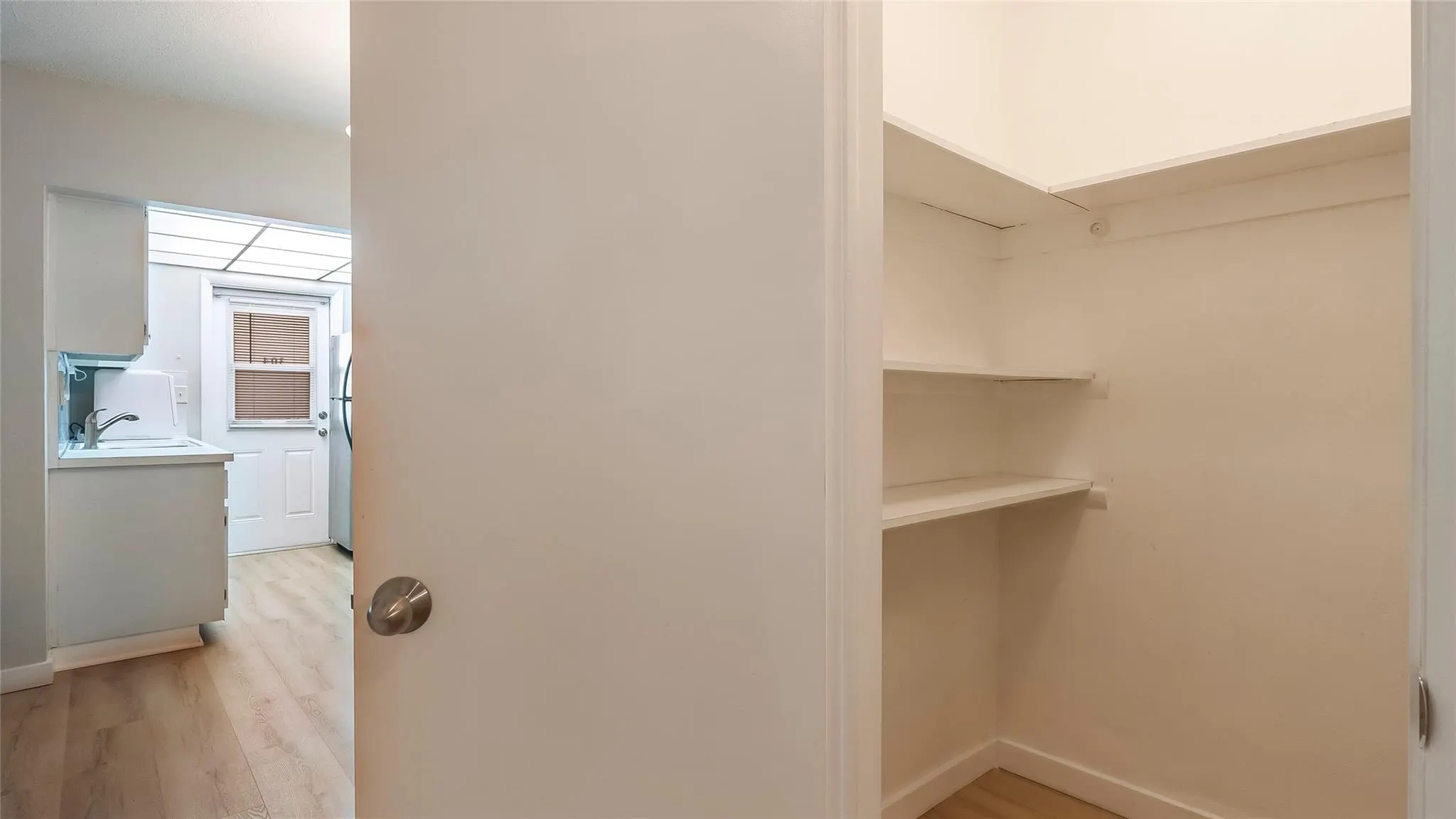 1855 Plunkett St, #304