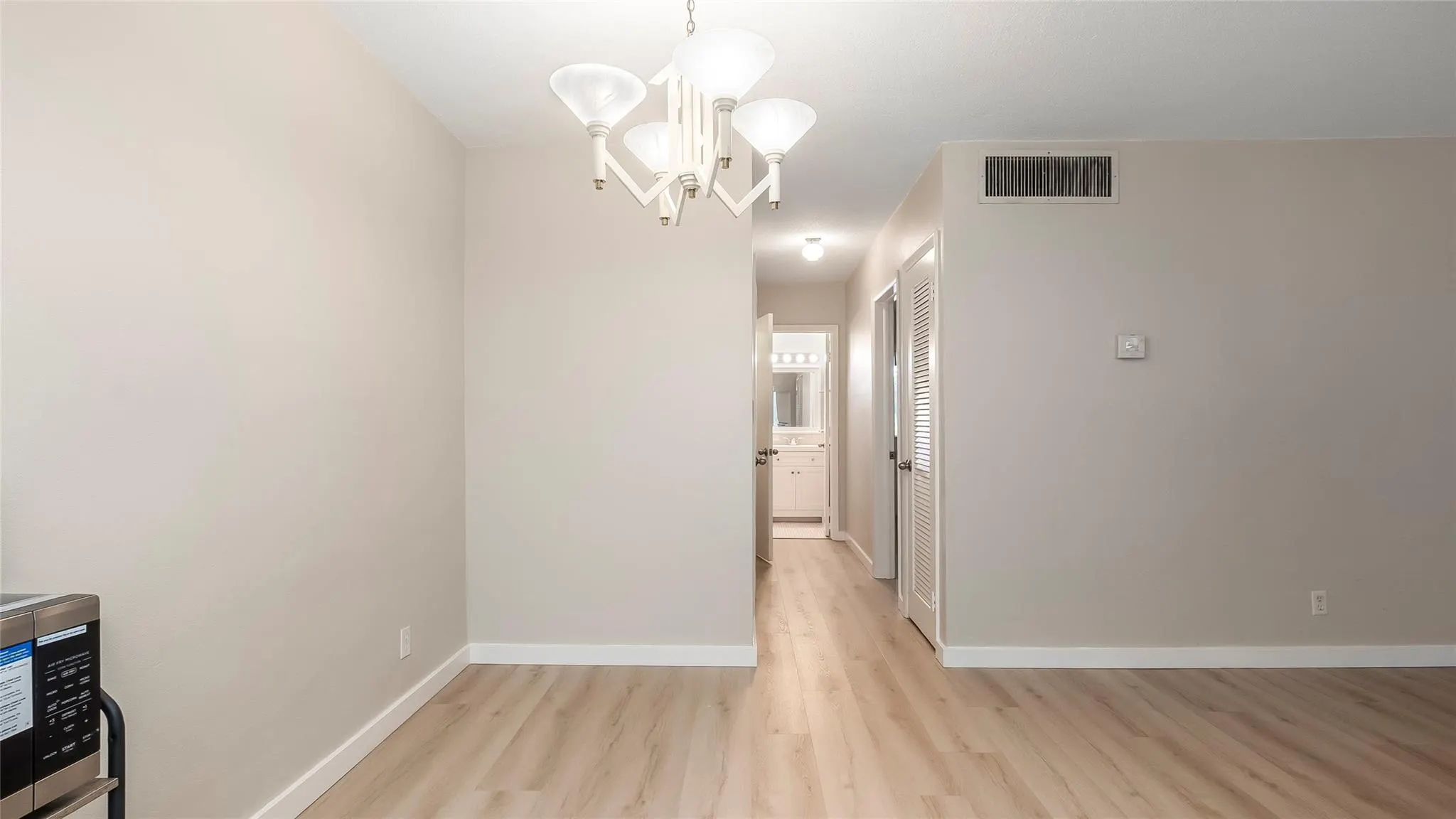 1855 Plunkett St, #304