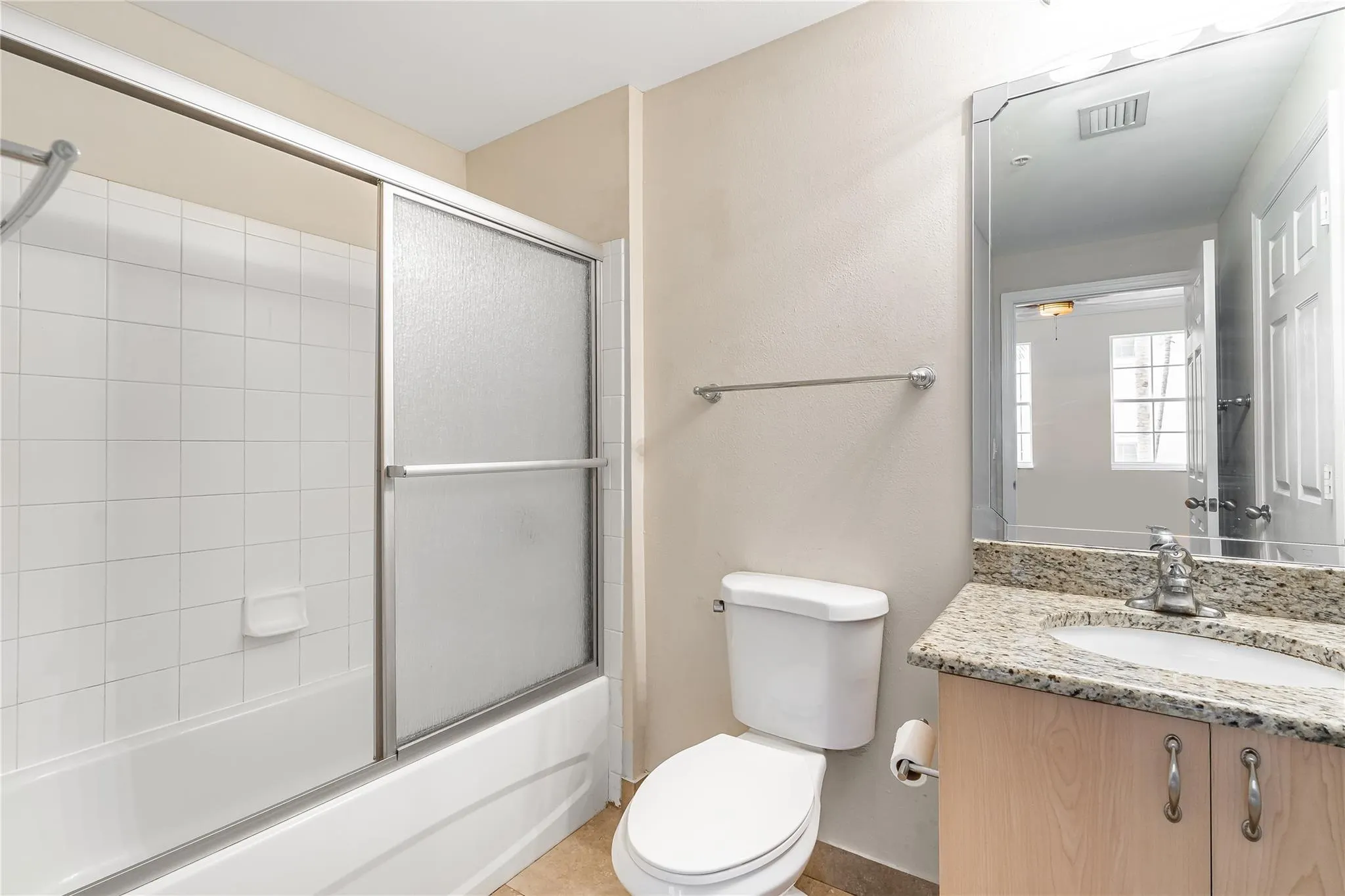 533 NE 3rd Ave, #319