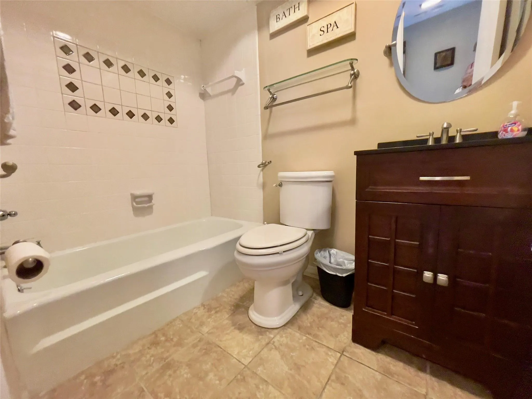 651 E Pine Dr, #310