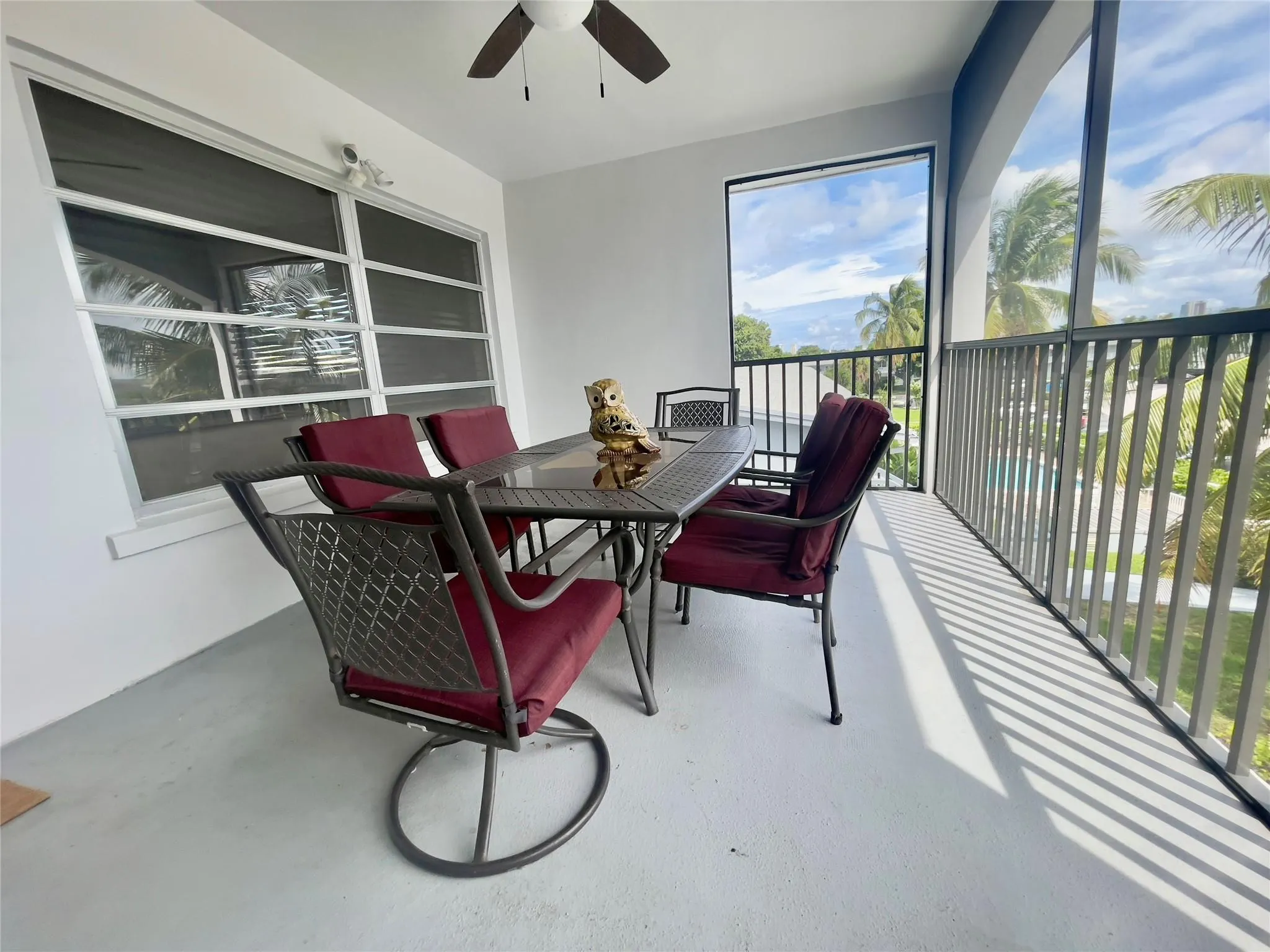 651 E Pine Dr, #310