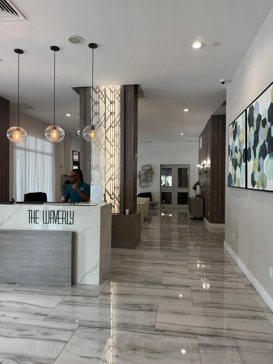 110 N Federal Hwy, #1002
