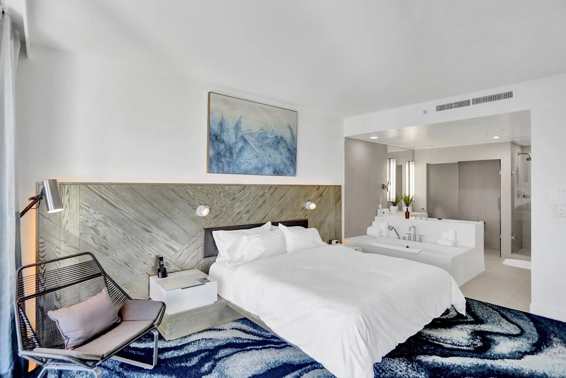 3101 Bayshore Drive, #1807