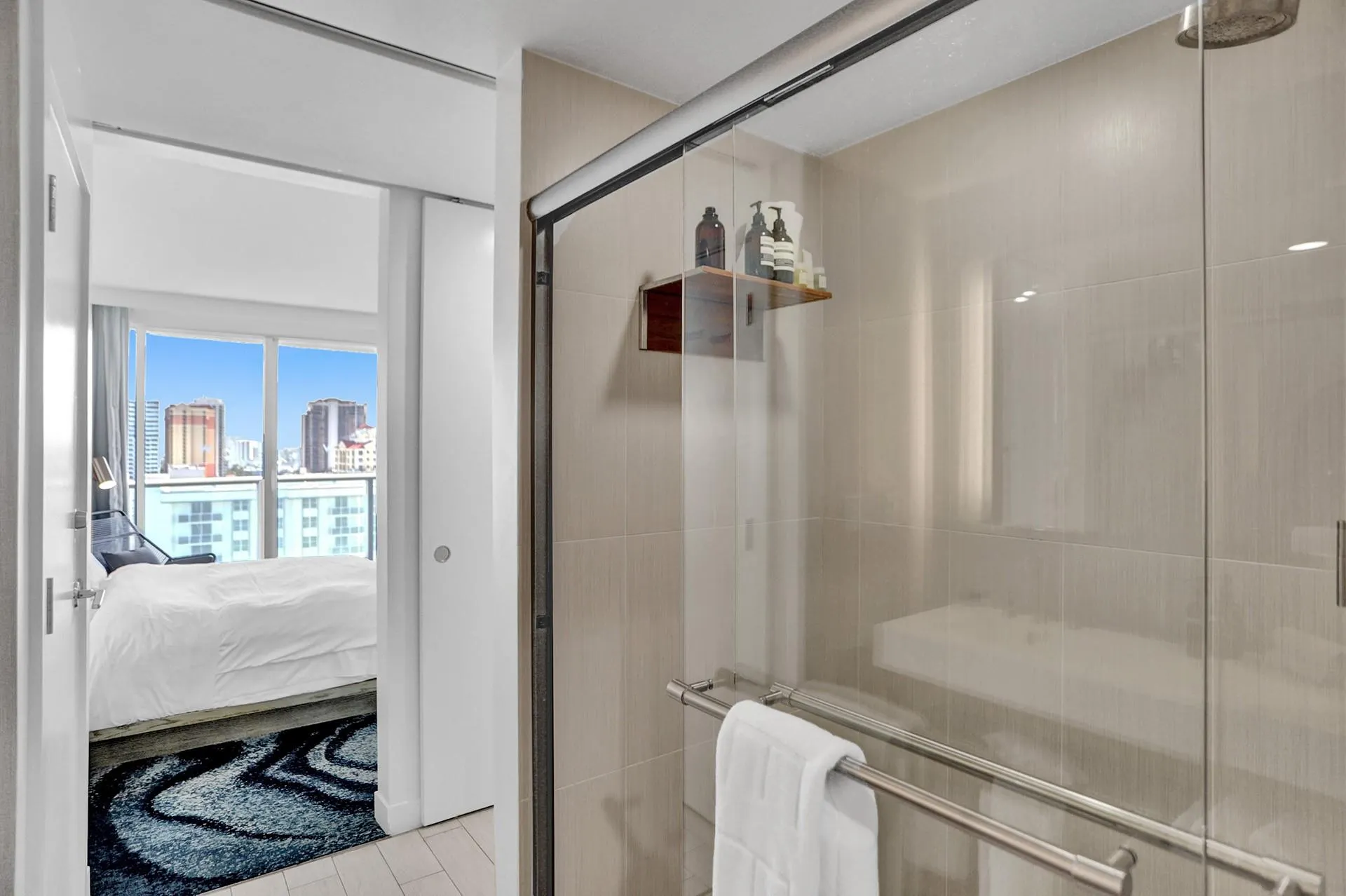3101 Bayshore Drive, #1807