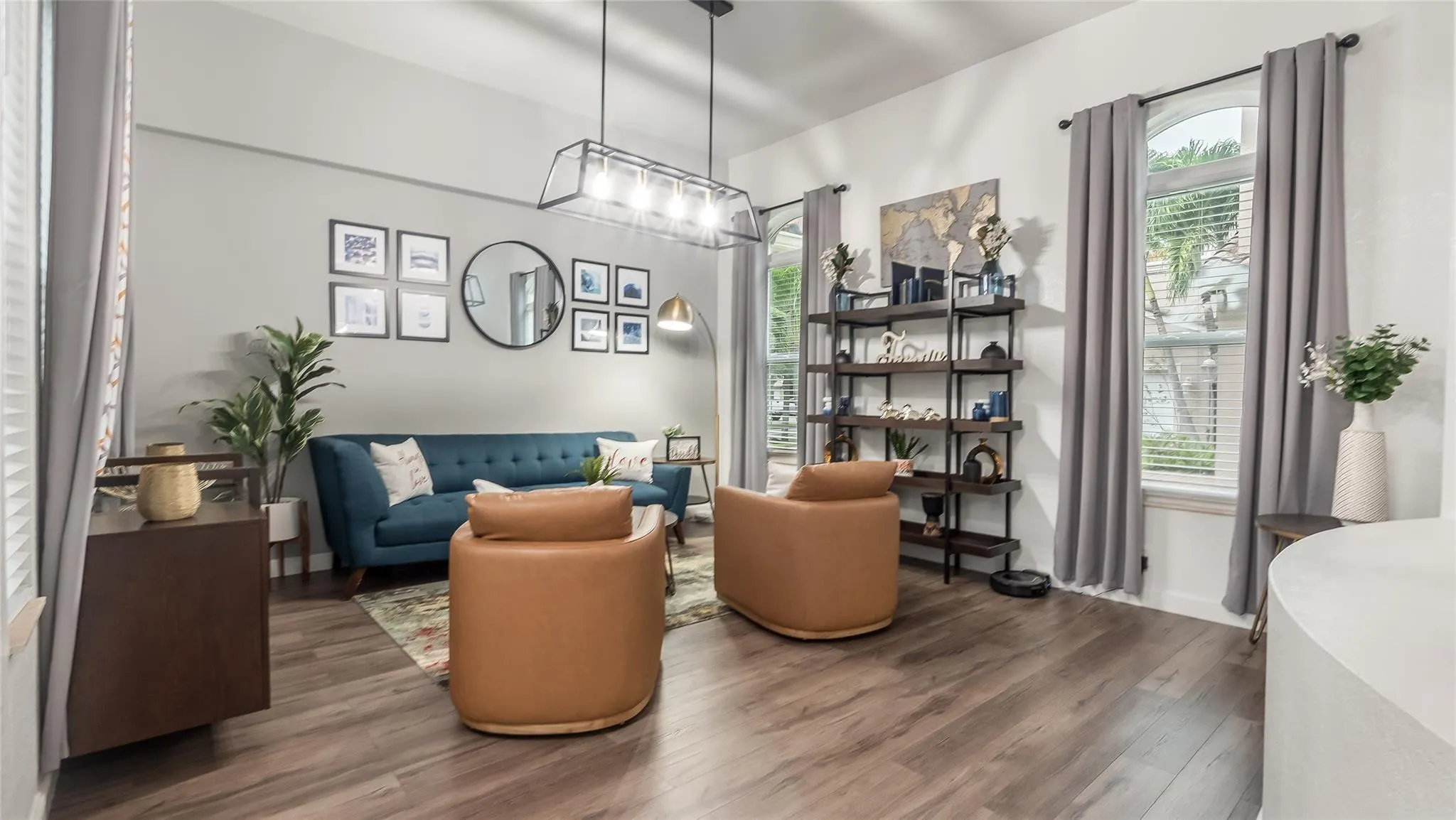 556 Cresta Cir