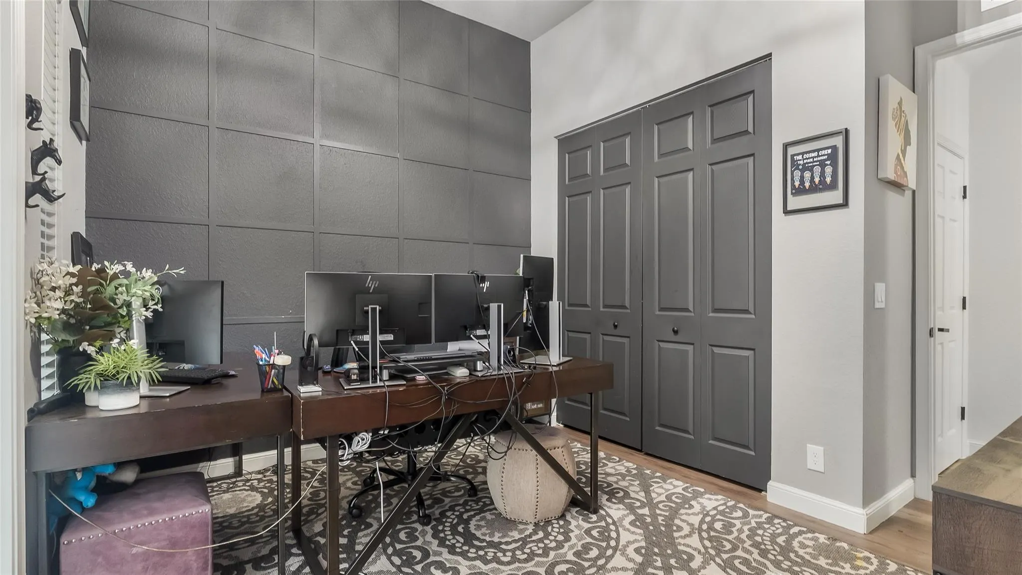 556 Cresta Cir
