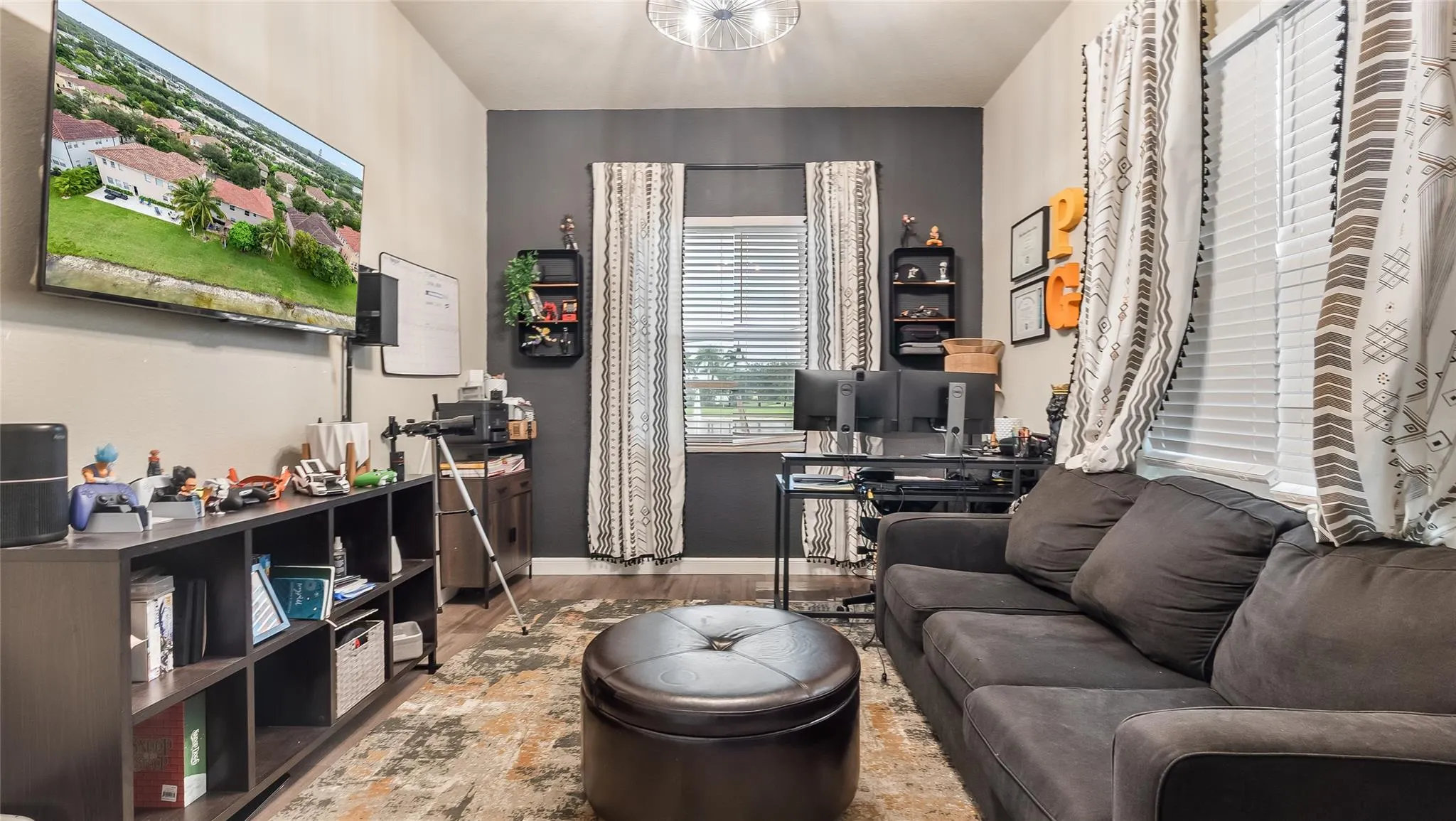 556 Cresta Cir