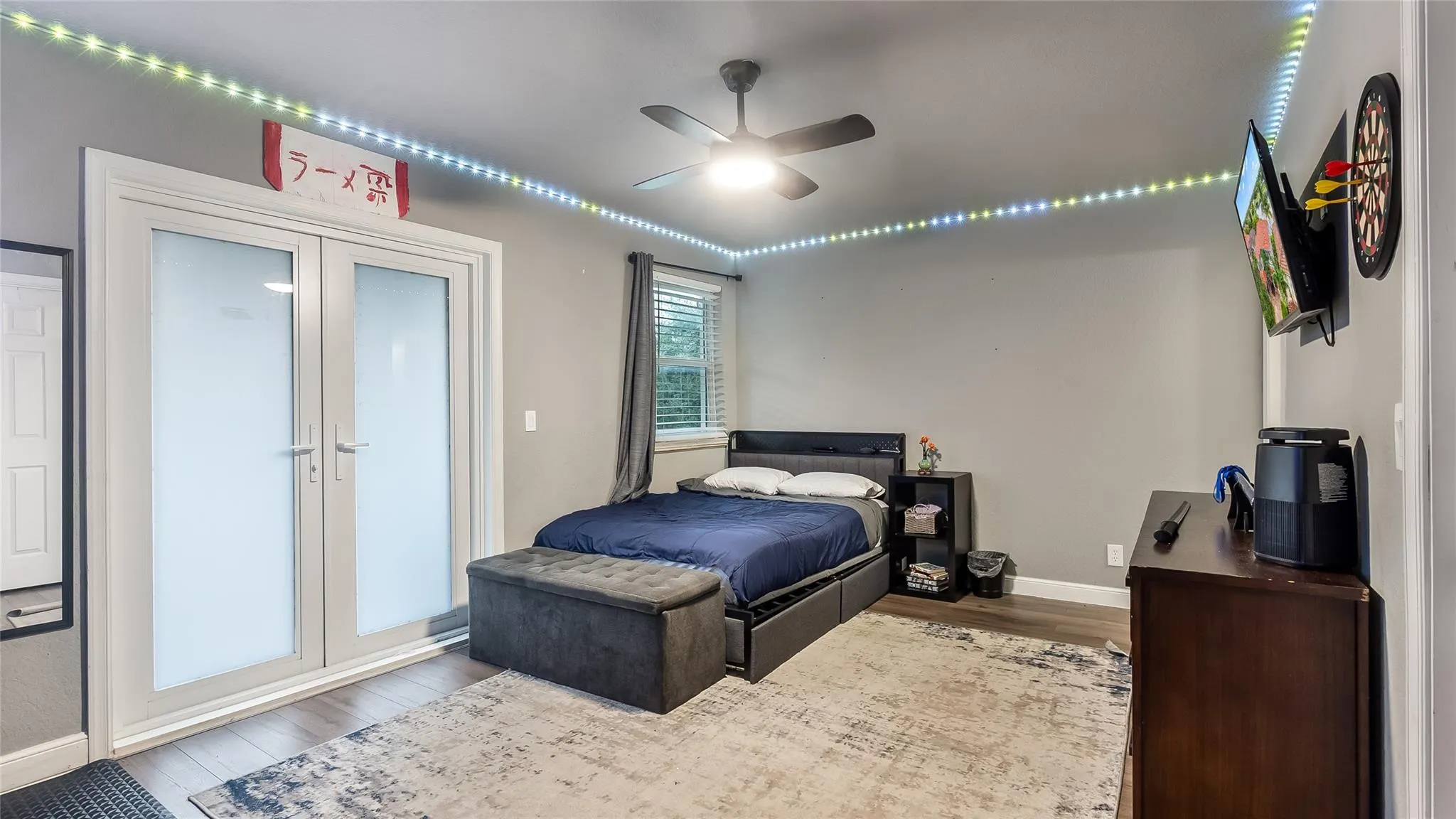 556 Cresta Cir