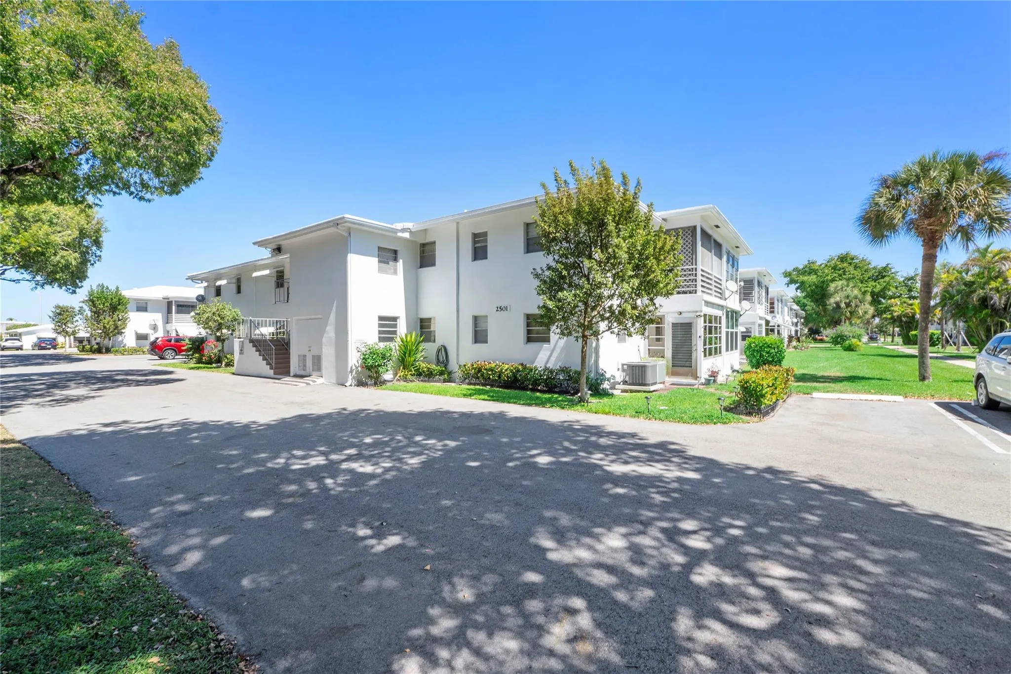 2501 W Golf Blvd, #229