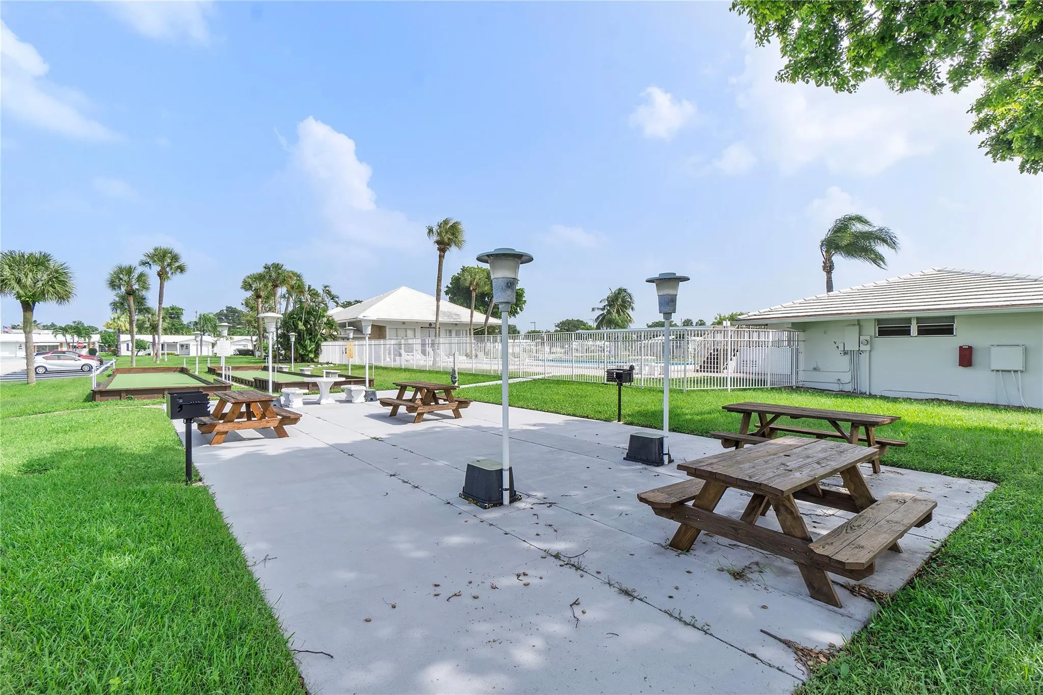 2501 W Golf Blvd, #229