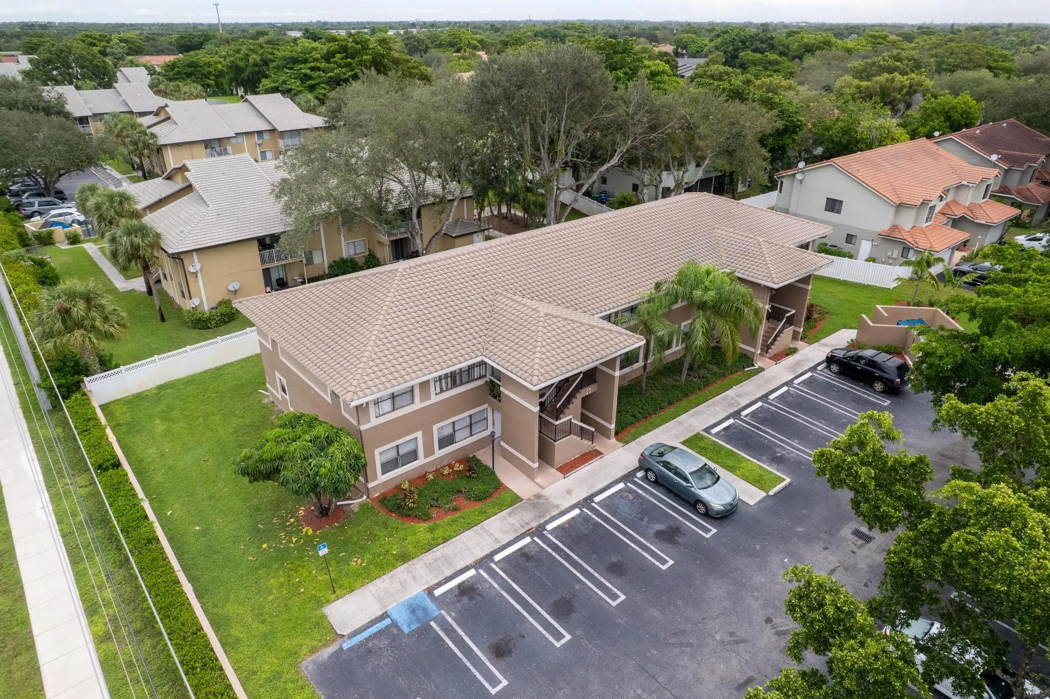 11583 NW 42nd ST, #11583