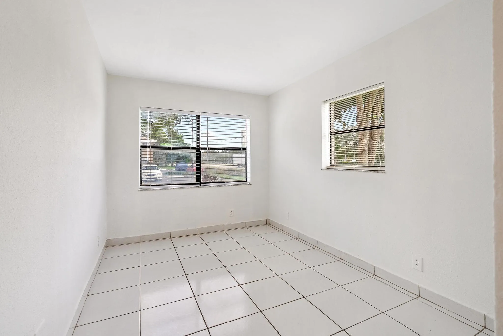11583 NW 42nd ST, #11583