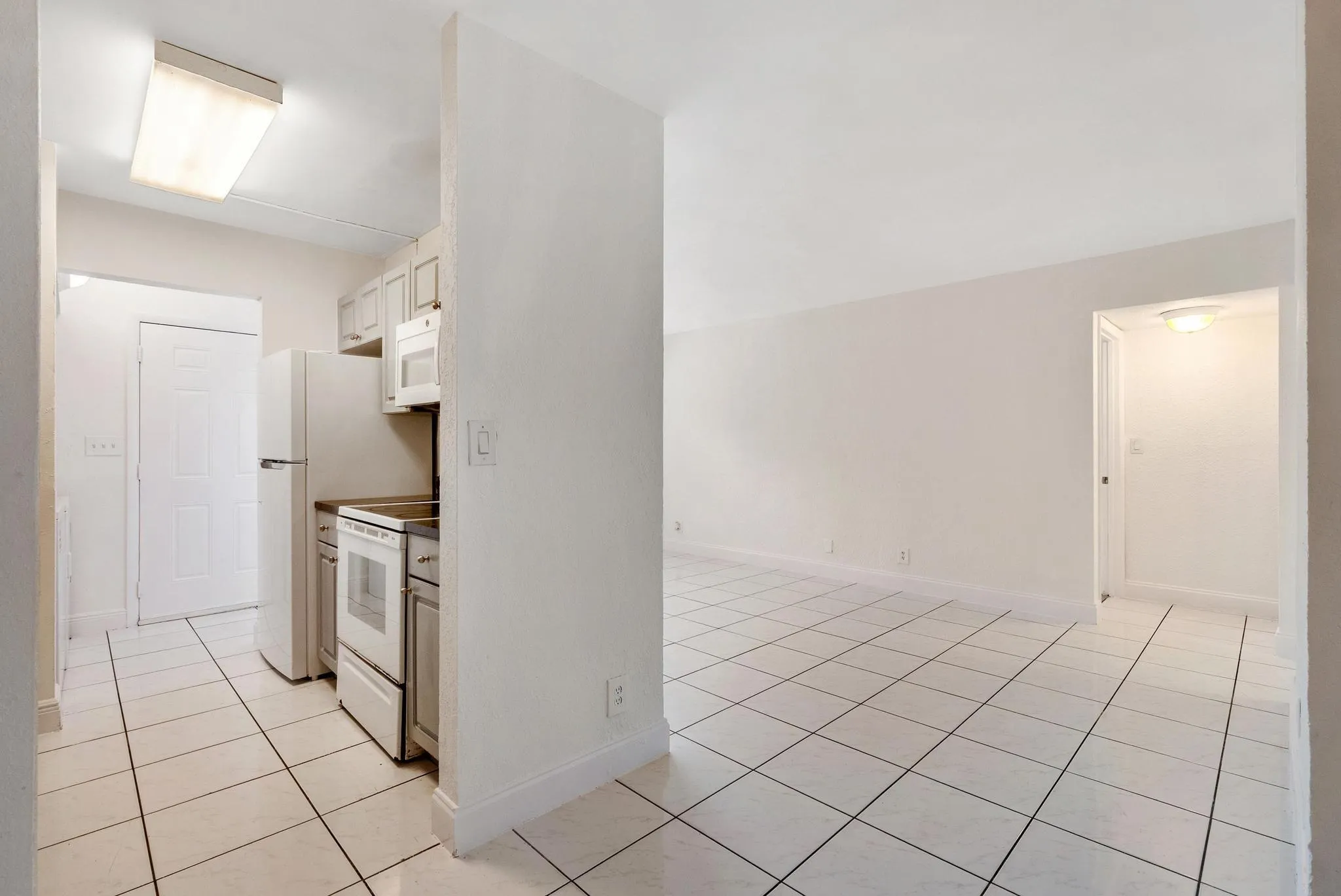 11583 NW 42nd ST, #11583